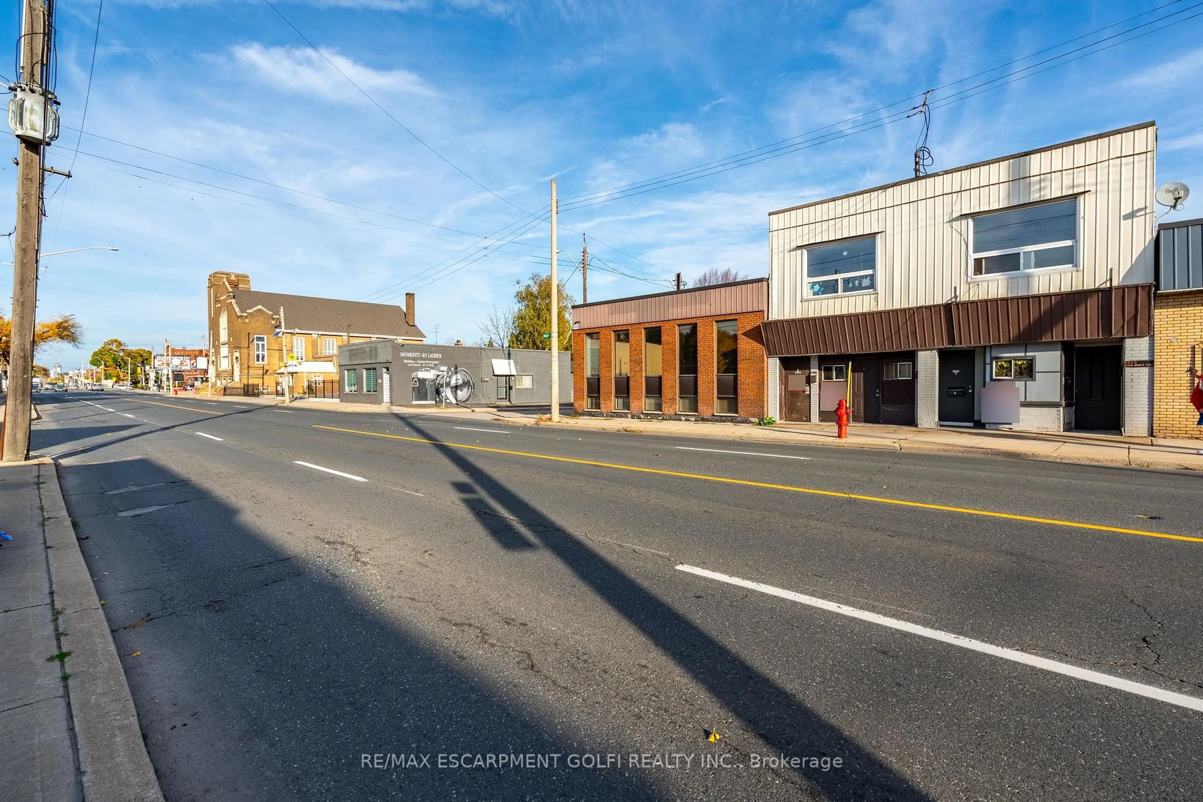 Unknown for 1221-1223 MAIN St, Hamilton Ontario L8K 1A5