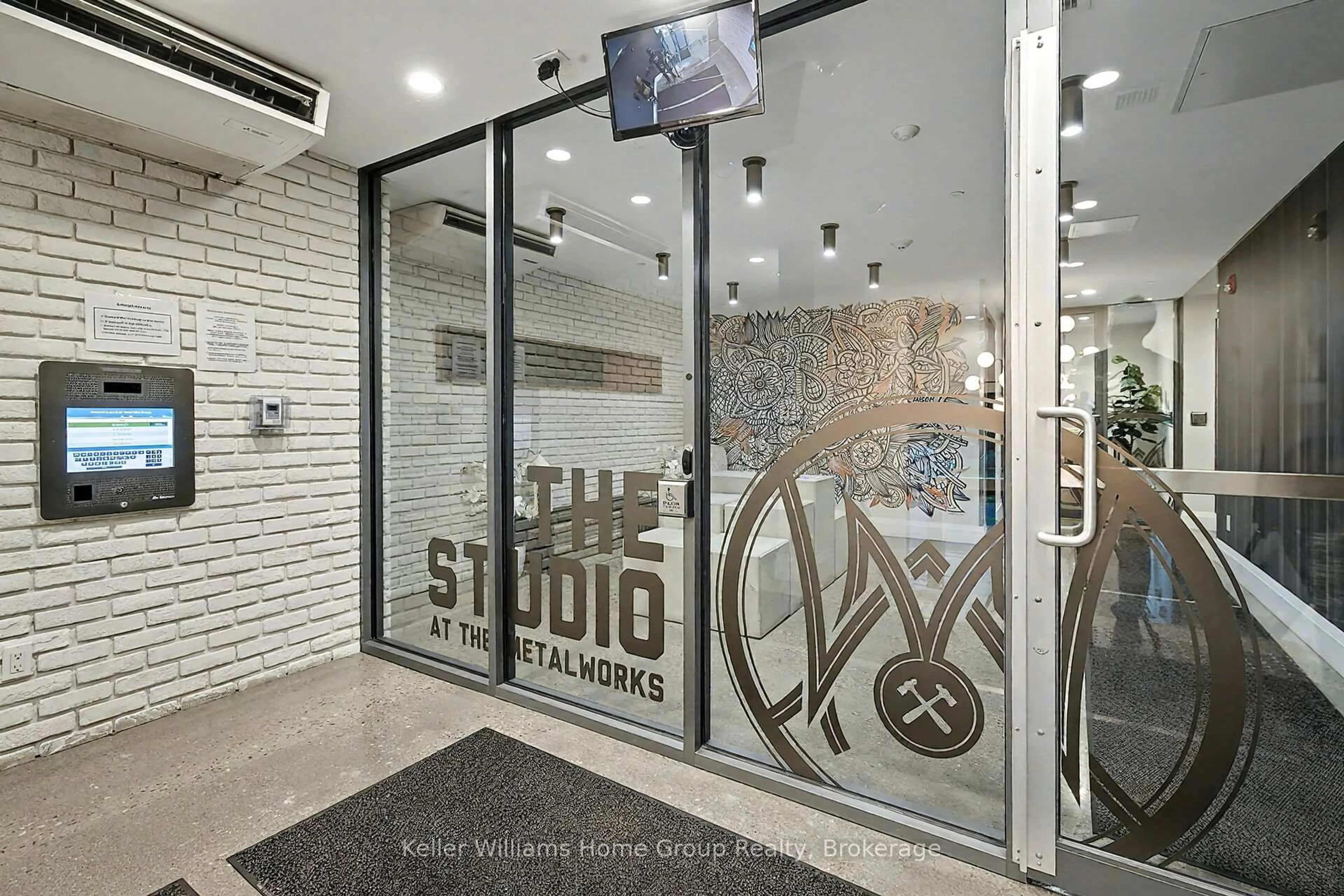 Indoor foyer for 63 Arthur St #205, Guelph Ontario N1E 0A8