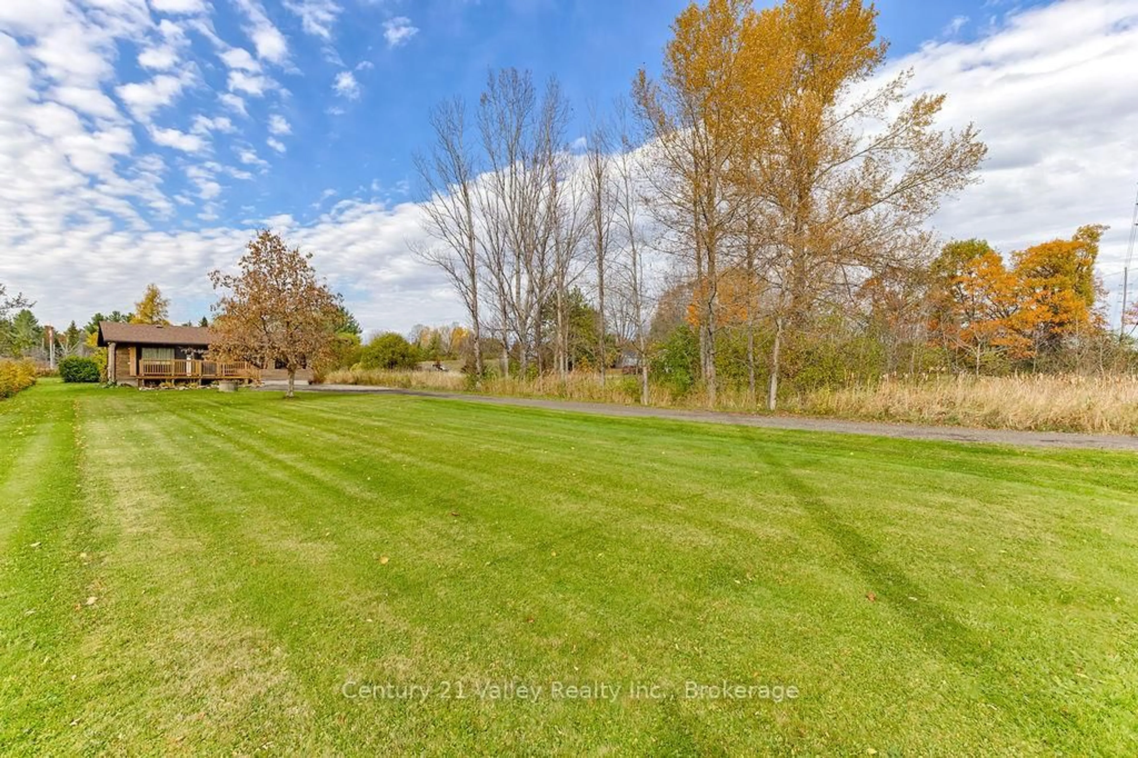 A pic from outside/outdoor area/front of a property/back of a property/a pic from drone, water/lake/river/ocean view for 136 Pucker St, Renfrew Ontario K7V 3Z9