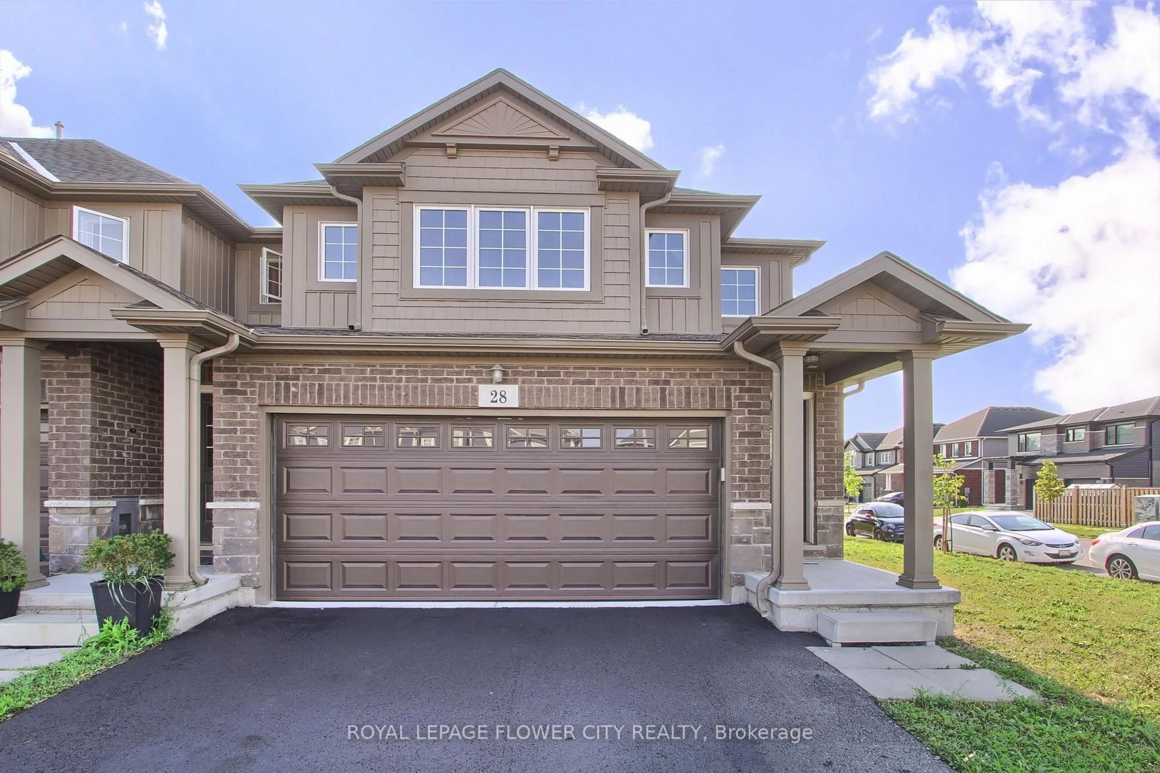 Home with brick exterior material, street for 28 Wilkerson St, Thorold Ontario L2V 0G4