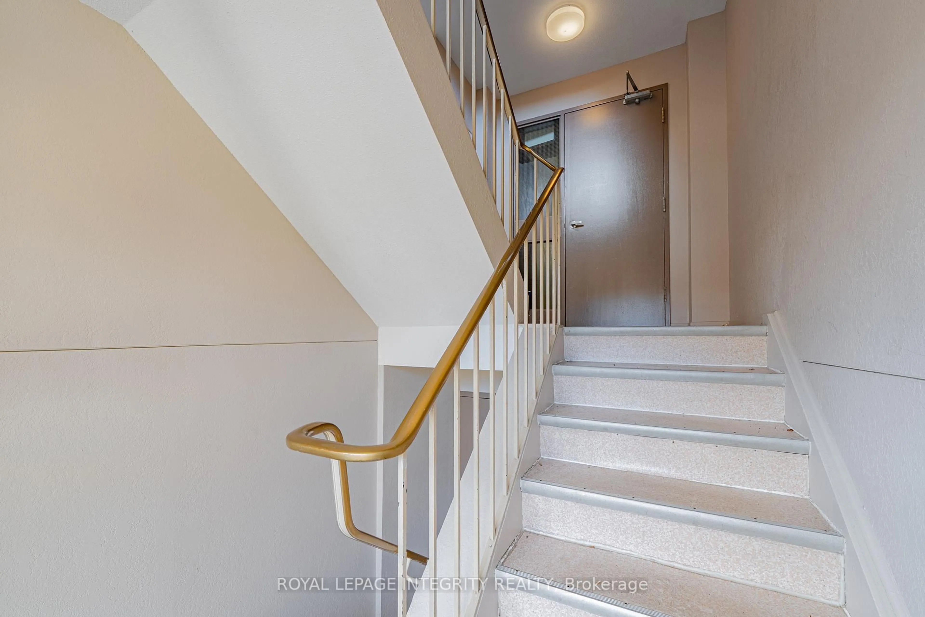 Stairs for 6 Sweetbriar Circ #7, Ottawa Ontario K2J 2K4