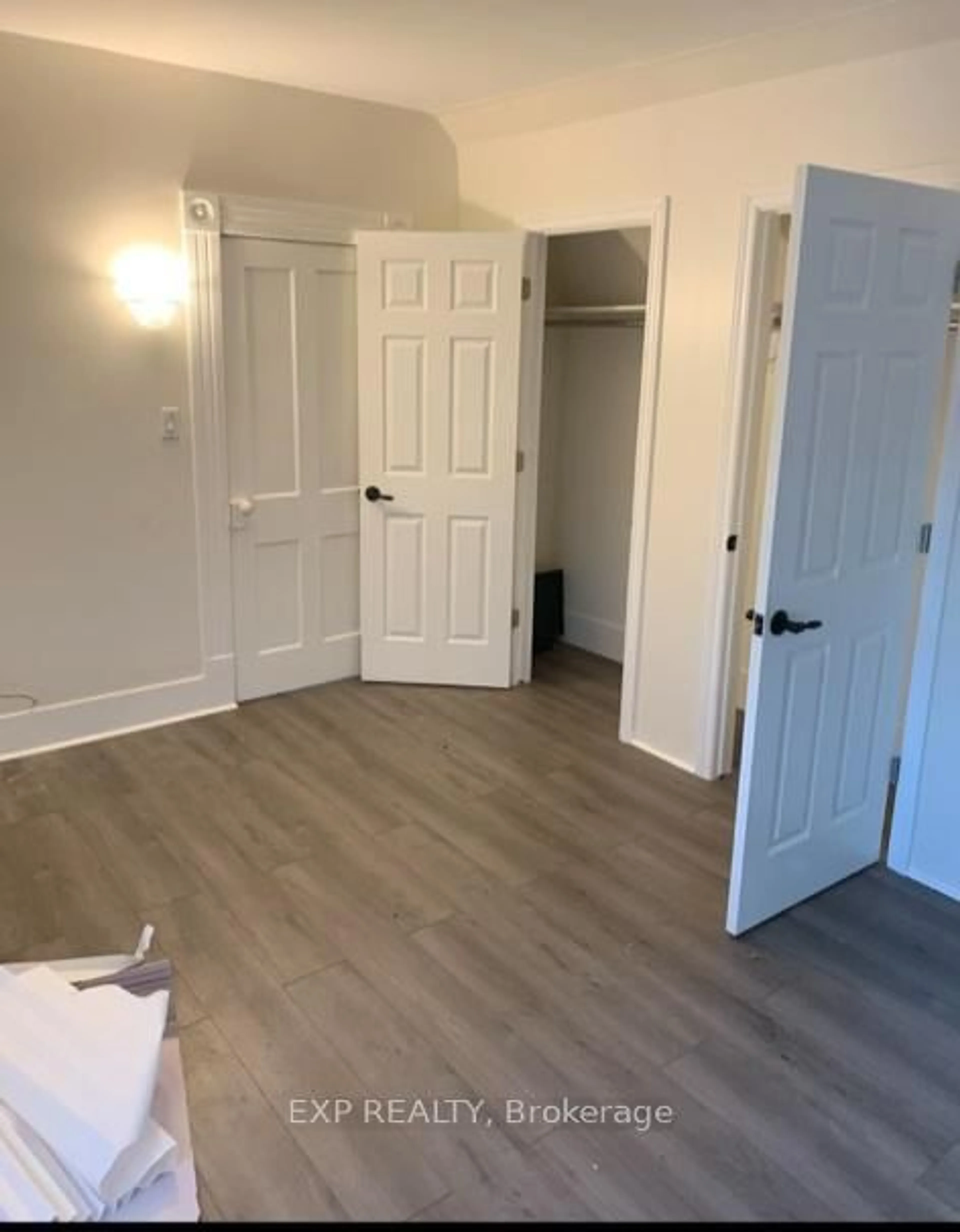 A pic of a room for 427 Victoria St, Edwardsburgh/Cardinal Ontario K0E 1E0