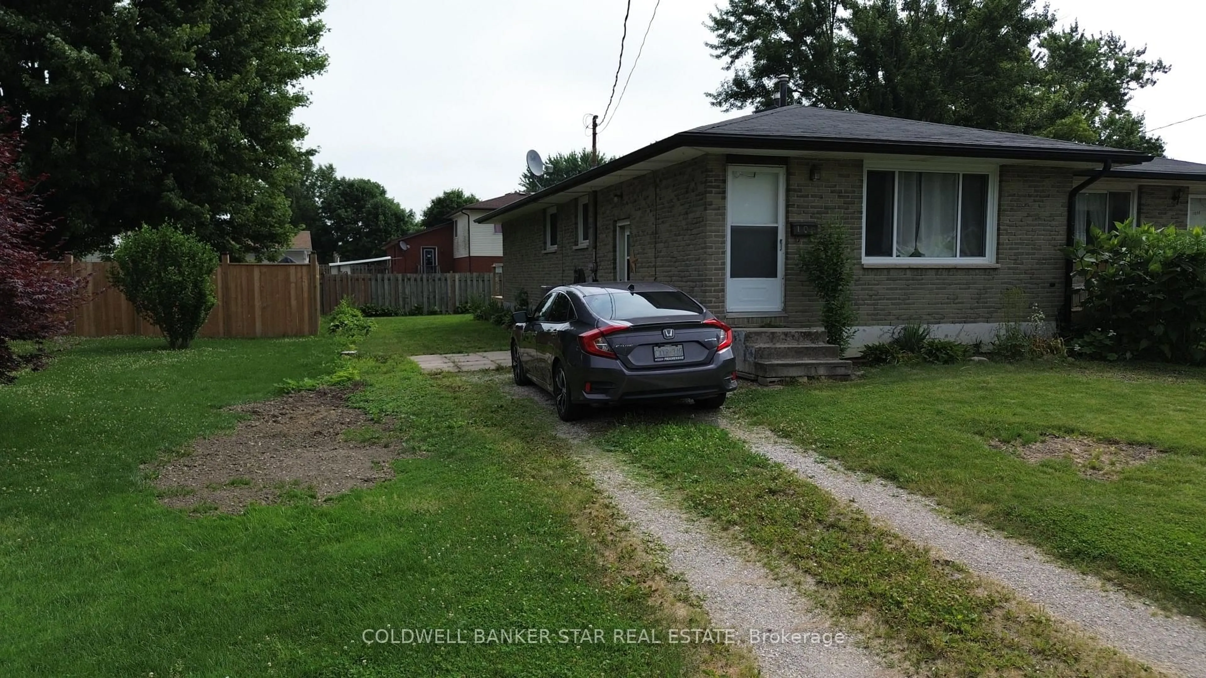 Unknown for 109 B Victoria St, Southwest Middlesex Ontario N0L 1M0