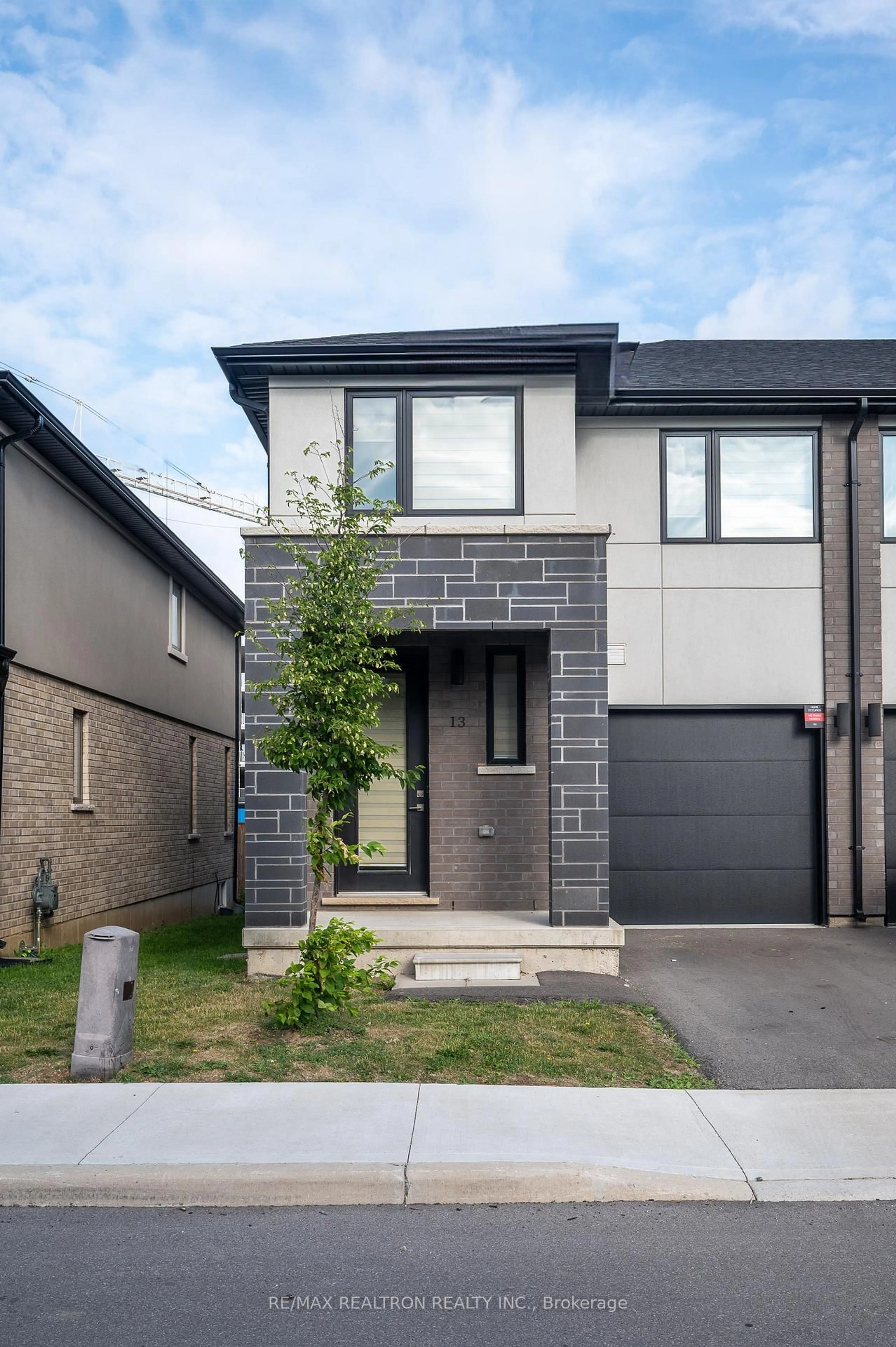 Home with brick exterior material, street for 166 Mount Albion Rd #13, Hamilton Ontario L8K 5S8