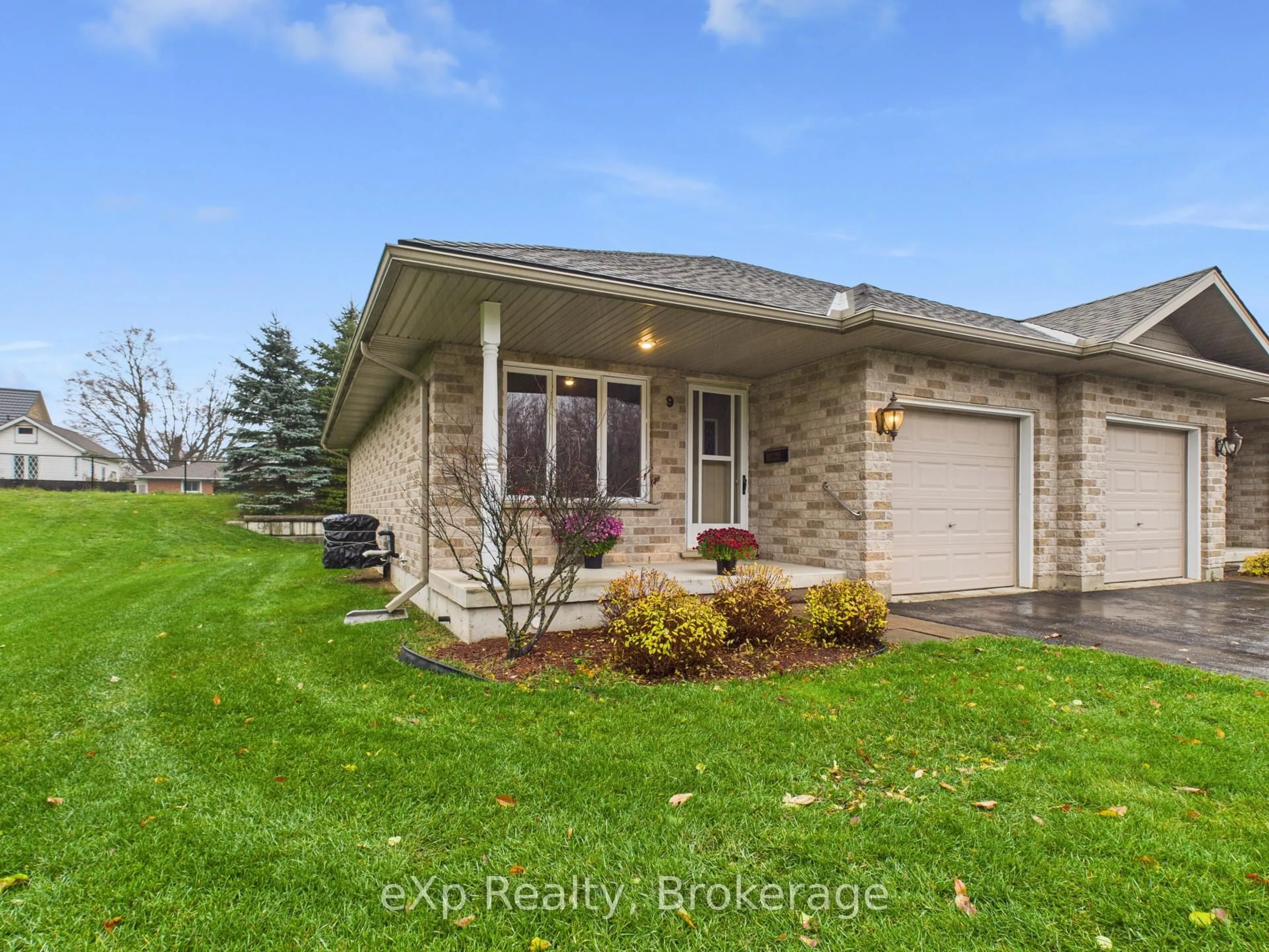 A pic from outside/outdoor area/front of a property/back of a property/a pic from drone, unknown for 302 Park St #9, West Grey Ontario N0G 1R0