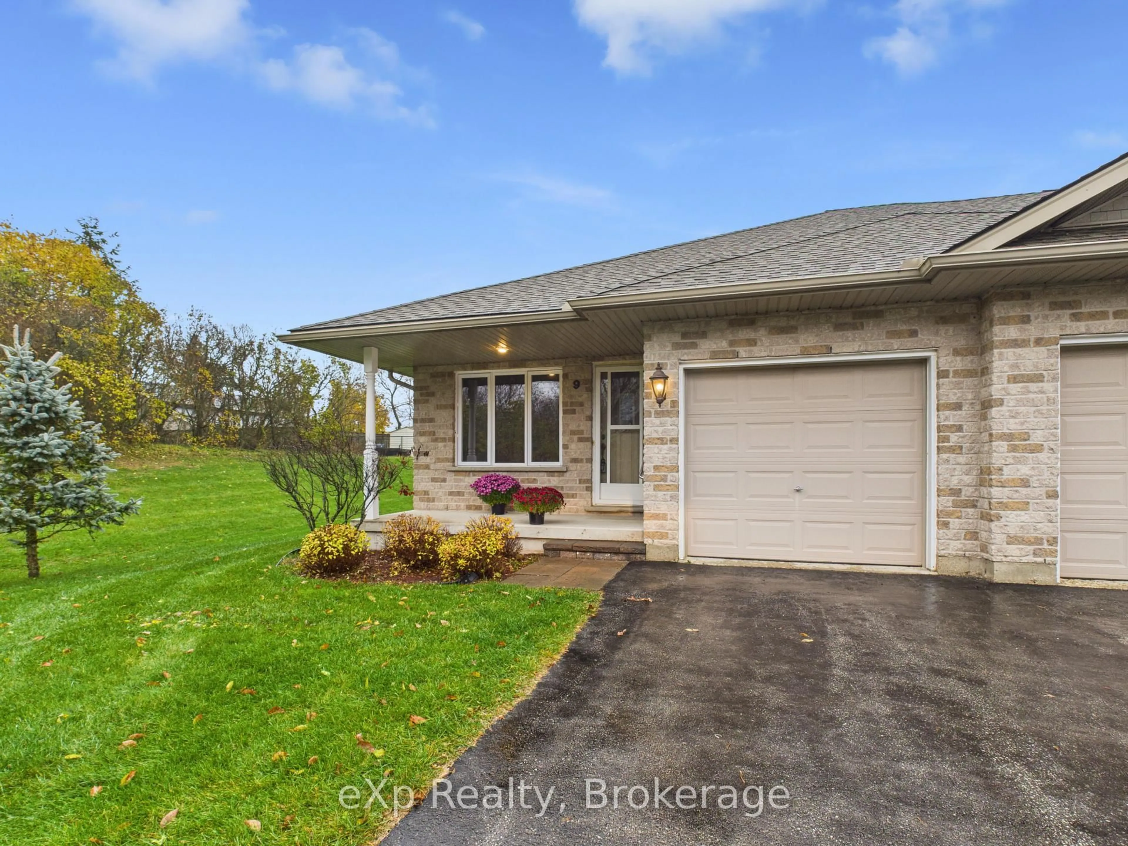 Unknown for 302 Park St #9, West Grey Ontario N0G 1R0