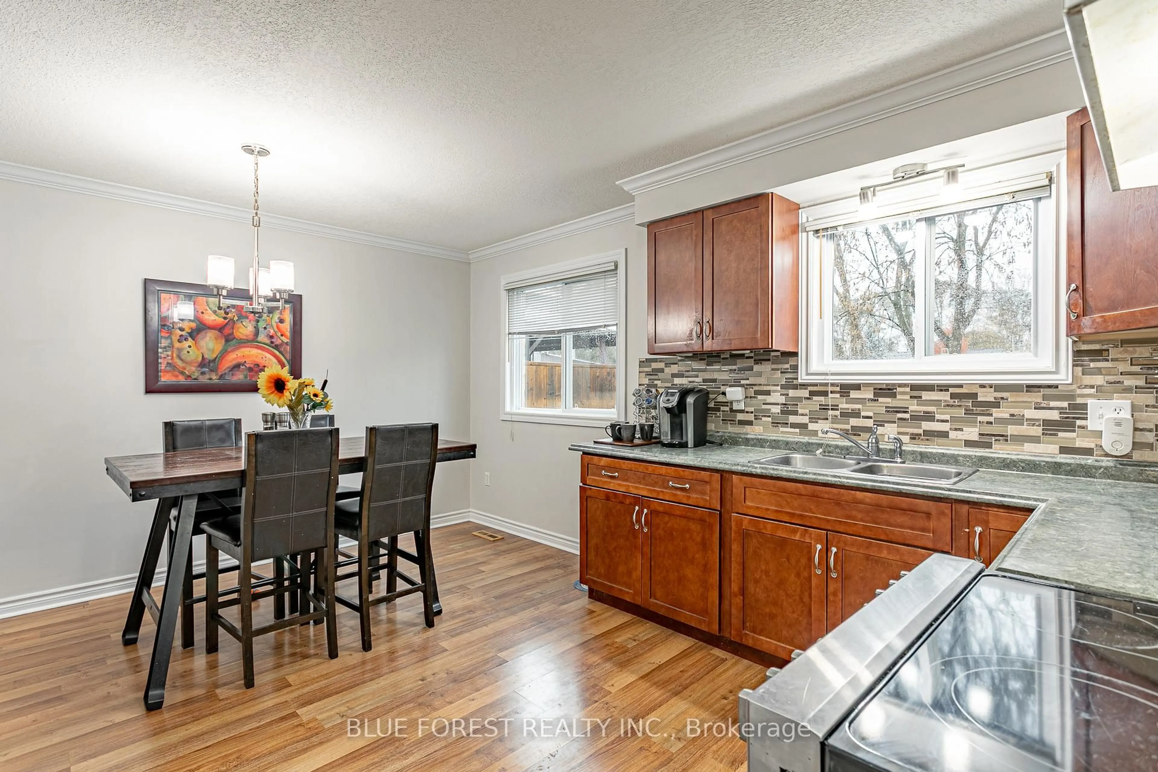 Open concept kitchen, unknown for 4167 Hamilton Rd, Thames Centre Ontario N0L 1G2
