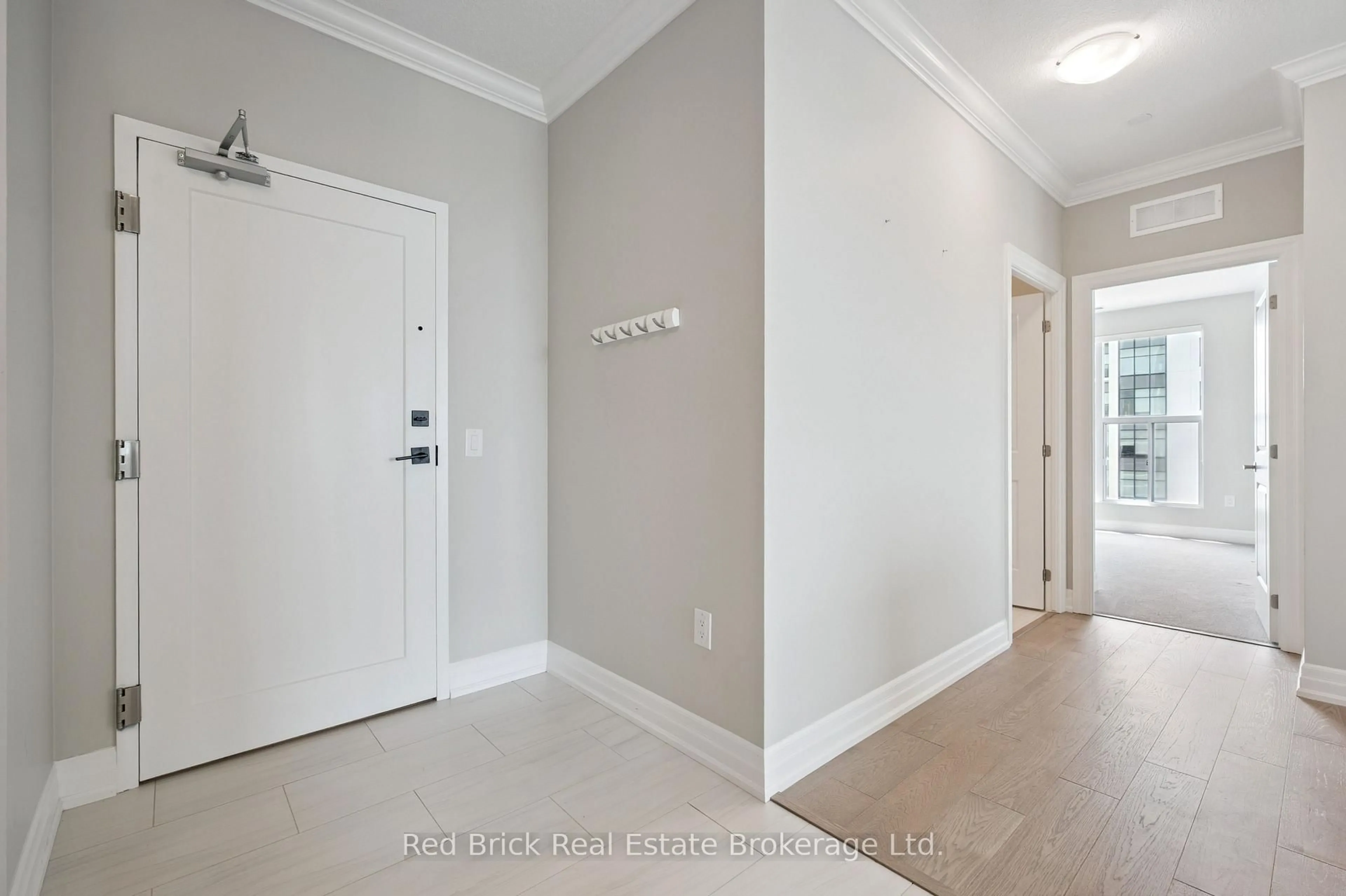 Indoor entryway for 1880 GORDON St #805, Guelph Ontario N1L 0P5