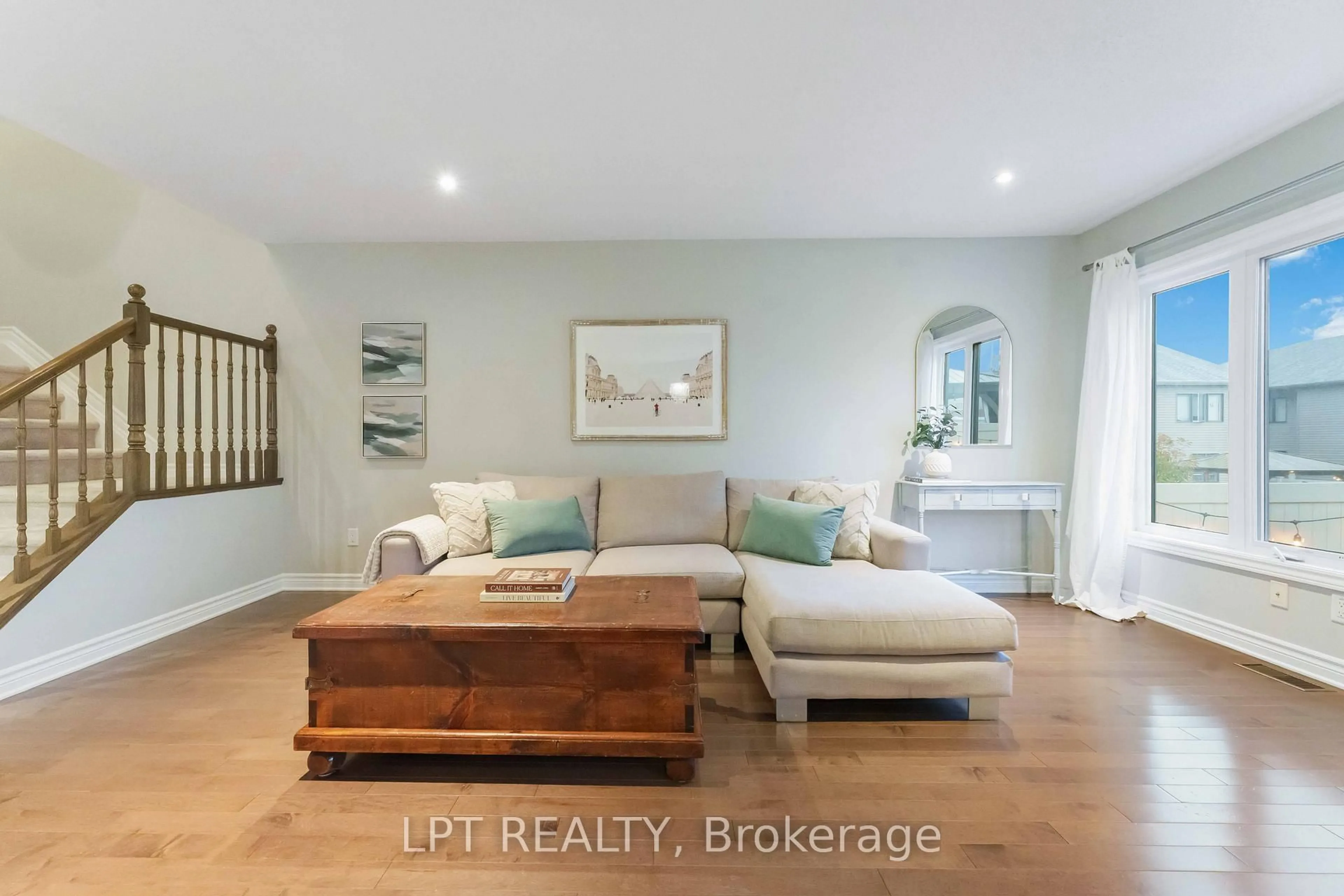 Living room with furniture, unknown for 102 Calvington Ave, Ottawa Ontario K2T 0H7