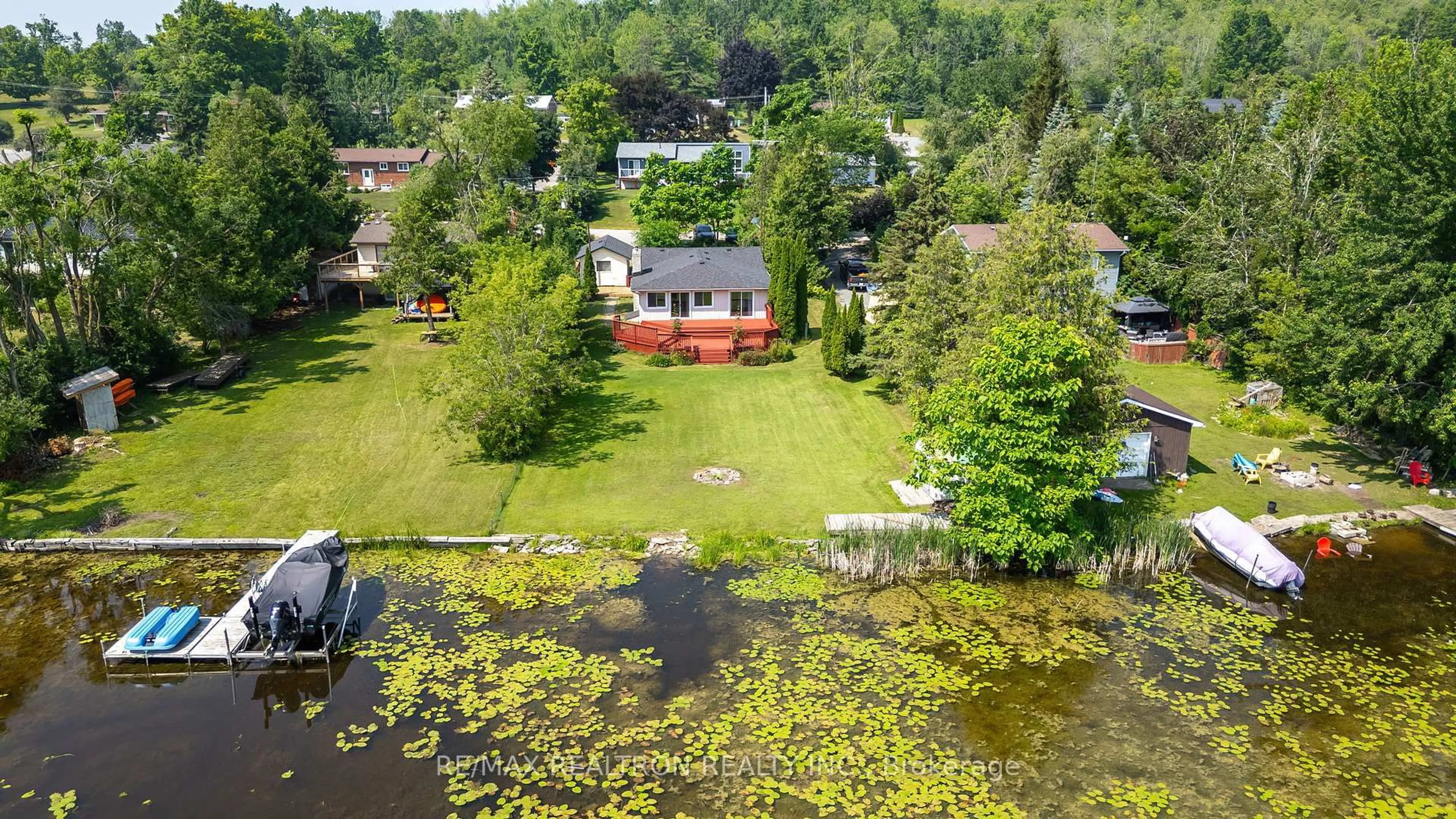 A pic from outside/outdoor area/front of a property/back of a property/a pic from drone, water/lake/river/ocean view for 28 Lawrence St, Kawartha Lakes Ontario K0L 2W0