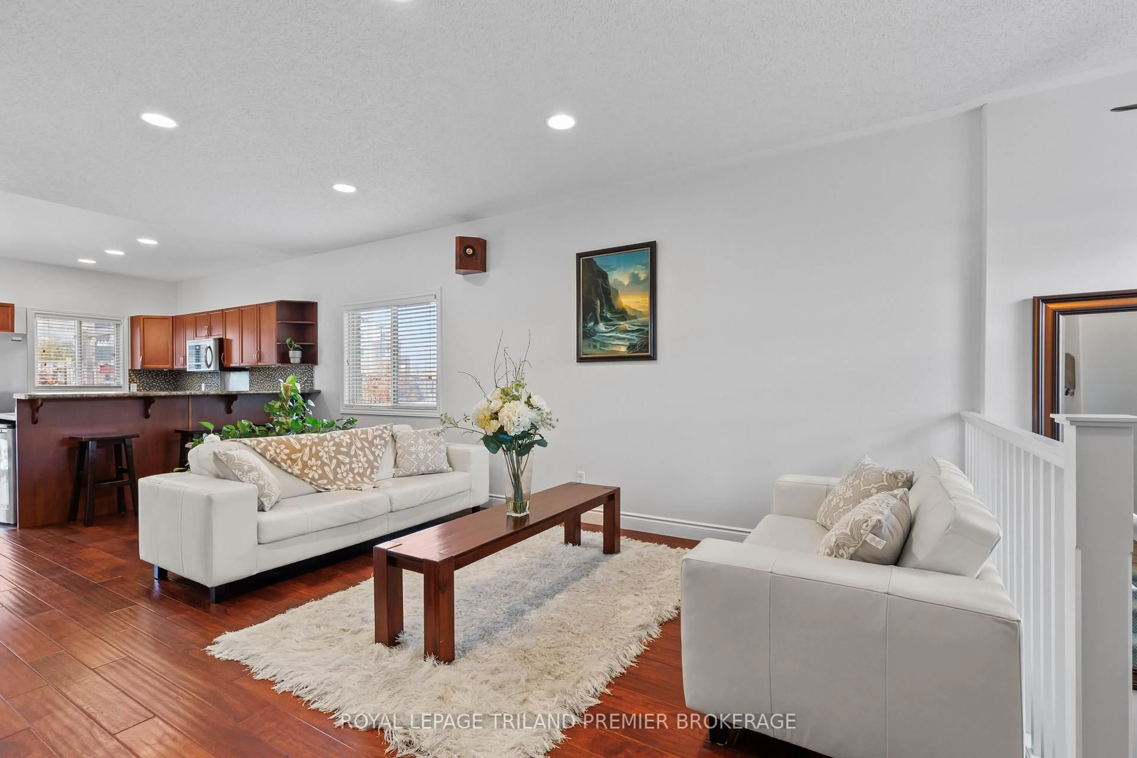 Living room with furniture, unknown for 576 Garibaldi Ave, London North Ontario N5X 4K2