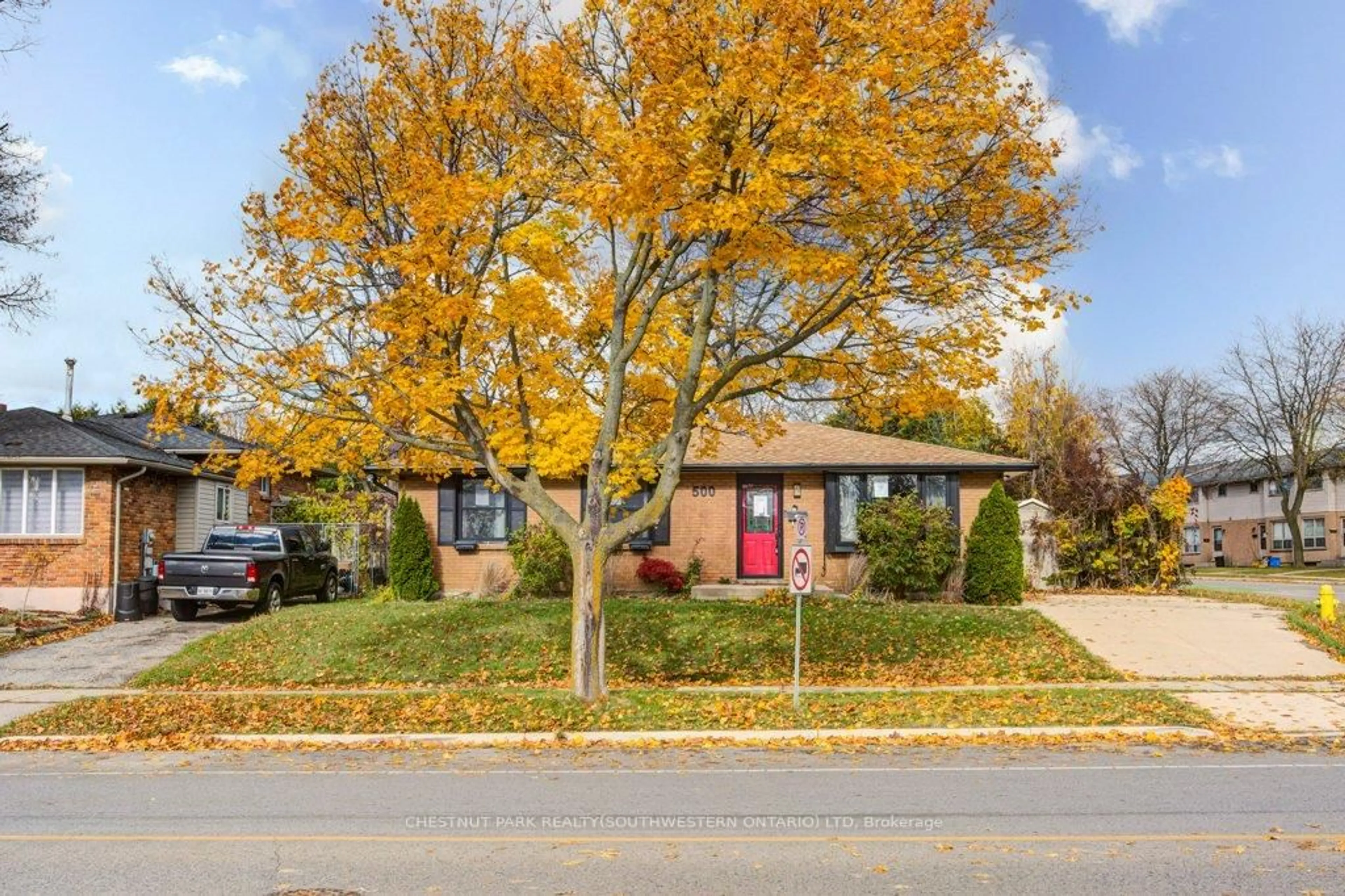 Home with brick exterior material, street for 500 Ferndale Ave, London South Ontario N6C 2Z1