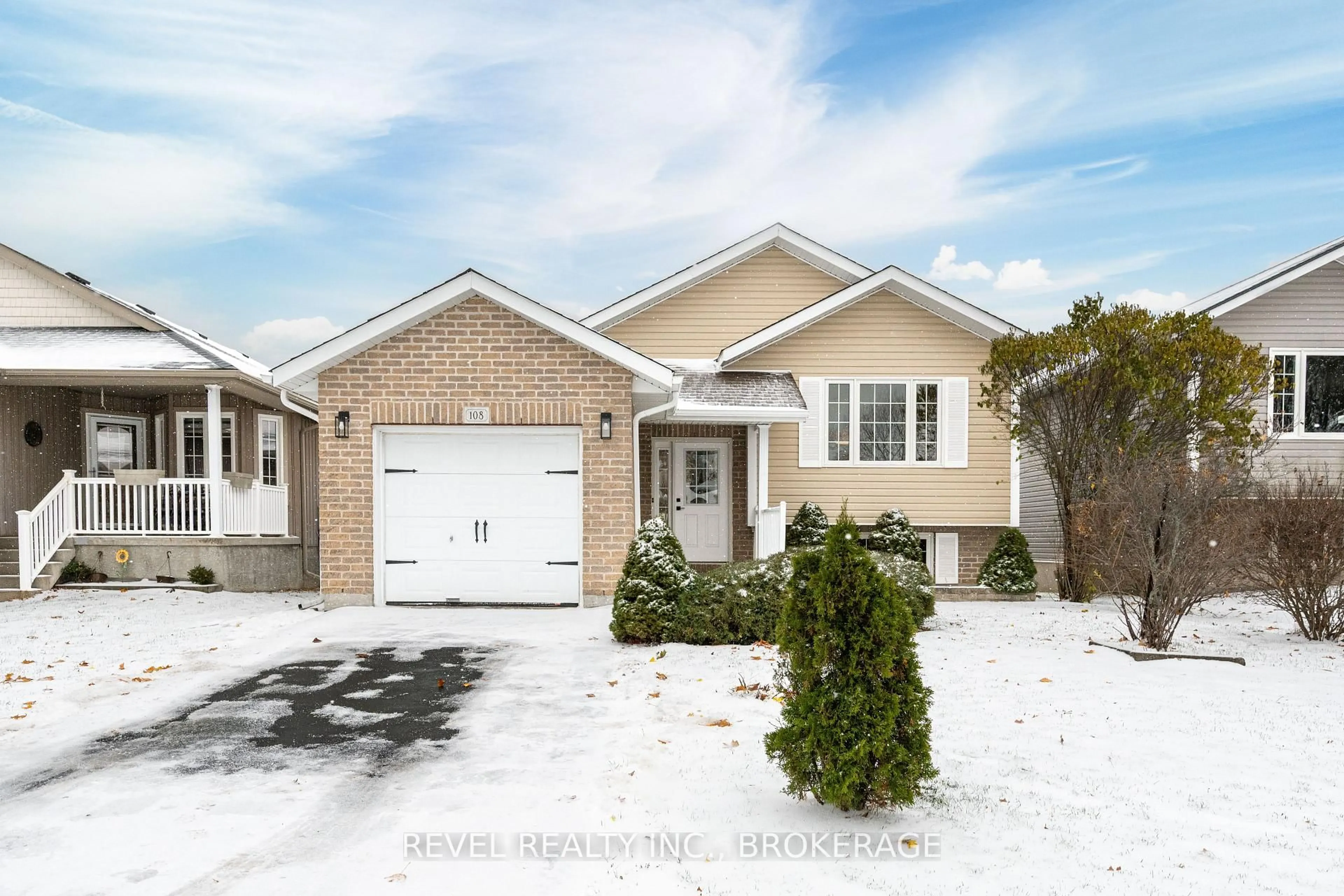 Home with brick exterior material, street for 108 Islandview Dr, Amherstview Ontario K7N 0A5