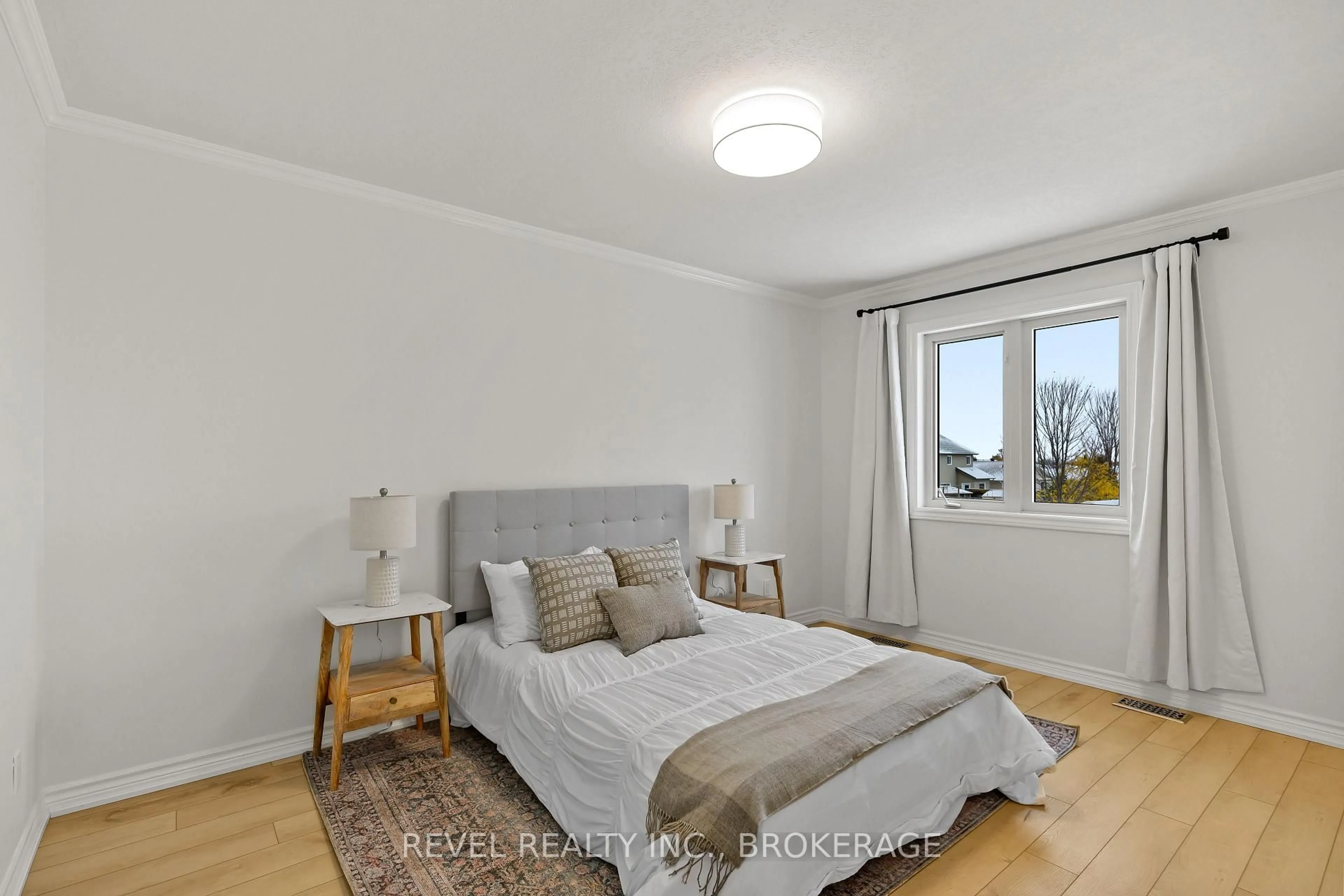 Bedroom with bed, unknown for 108 Islandview Dr, Amherstview Ontario K7N 0A5