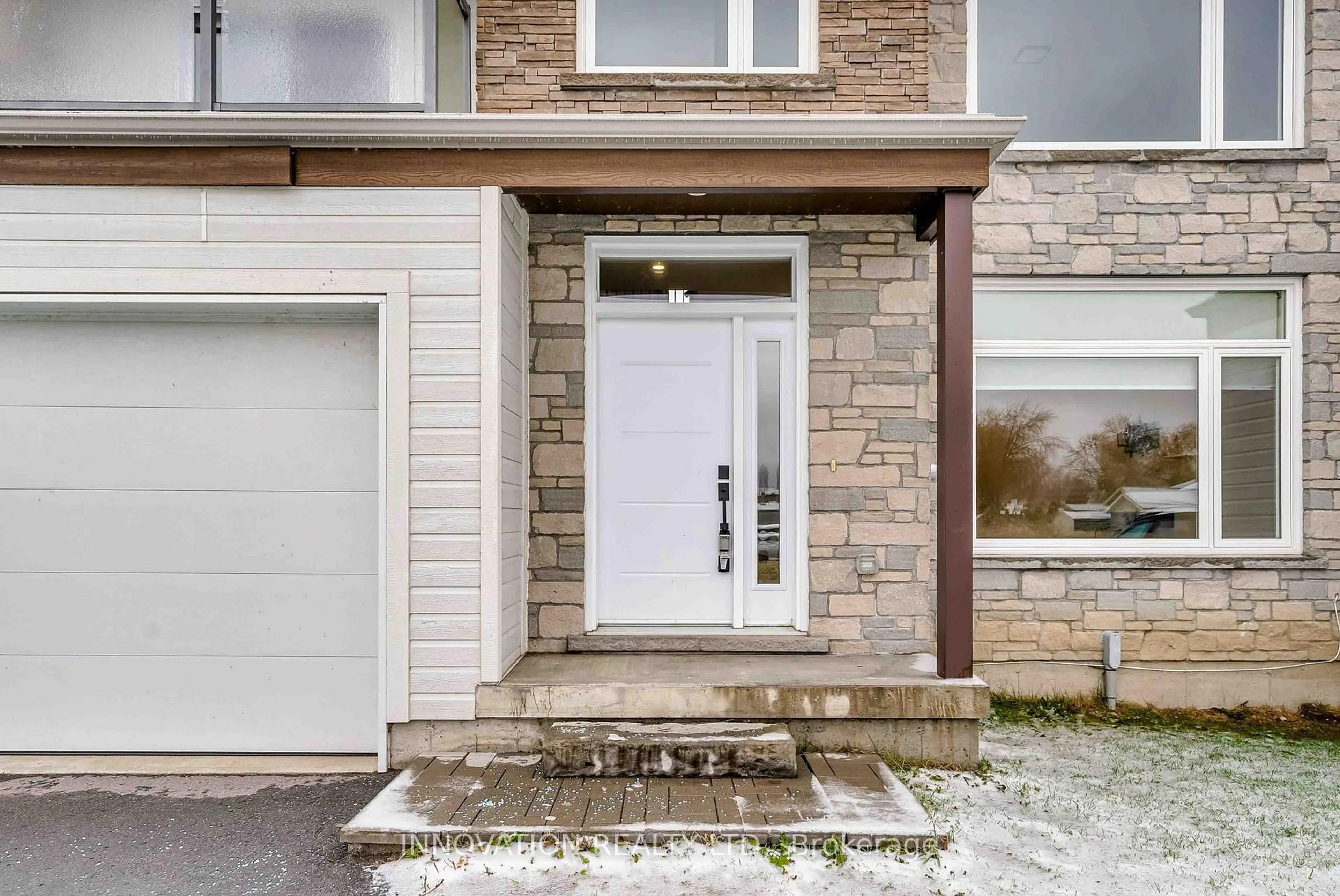 Home with brick exterior material, street for 6664 Glen Walter Park Rd, South Glengarry Ontario K6H 5R5