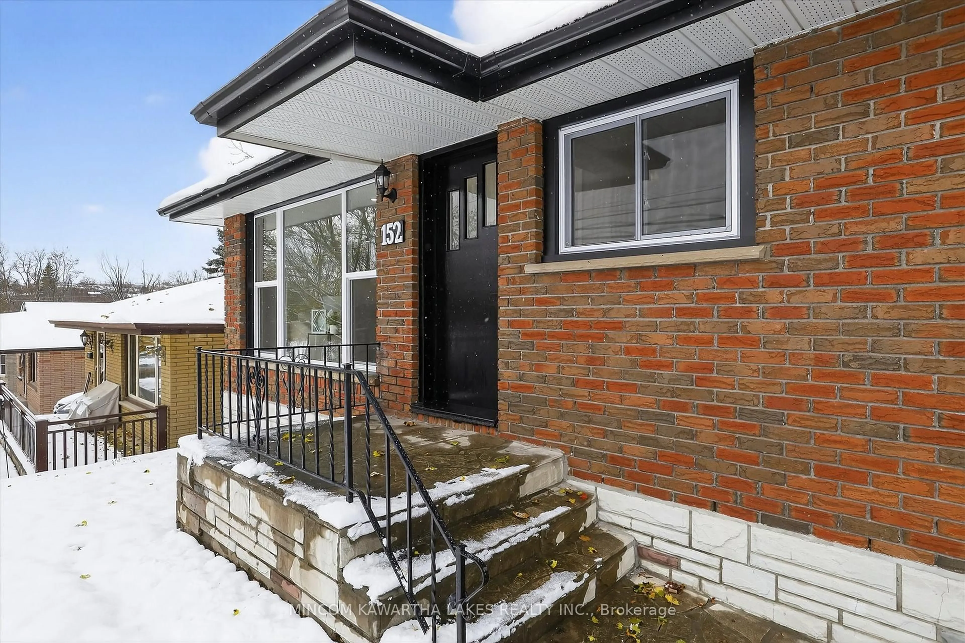 Home with brick exterior material, street for 152 Langton St, Peterborough Ontario K9H 6K2