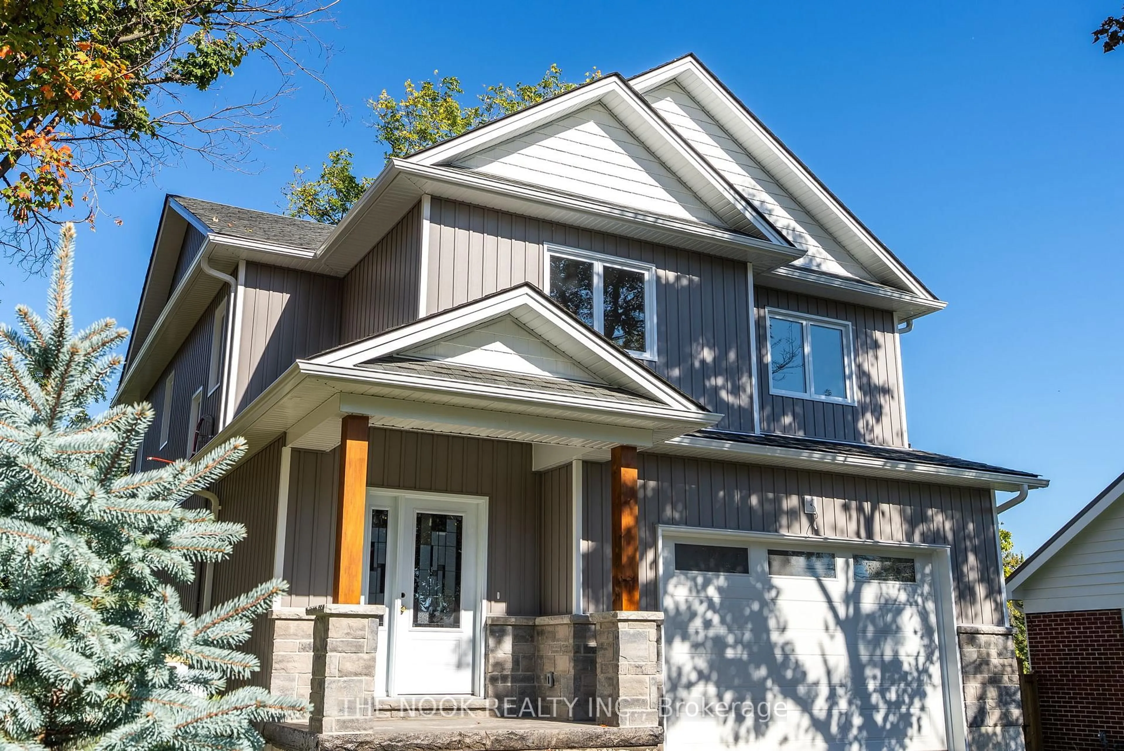 Home with vinyl exterior material, street for 50 Russell St, Kawartha Lakes Ontario K9V 2A6