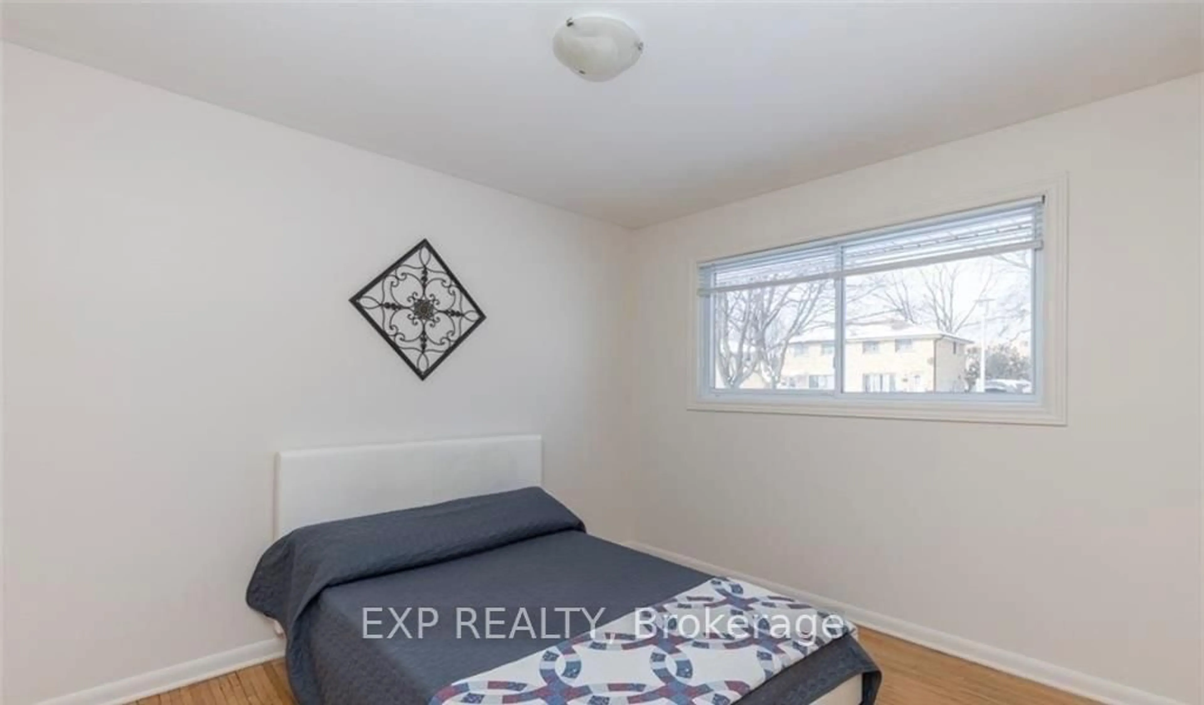 A pic of a room for 53 Madeira Dr, London East Ontario N5V 2M3