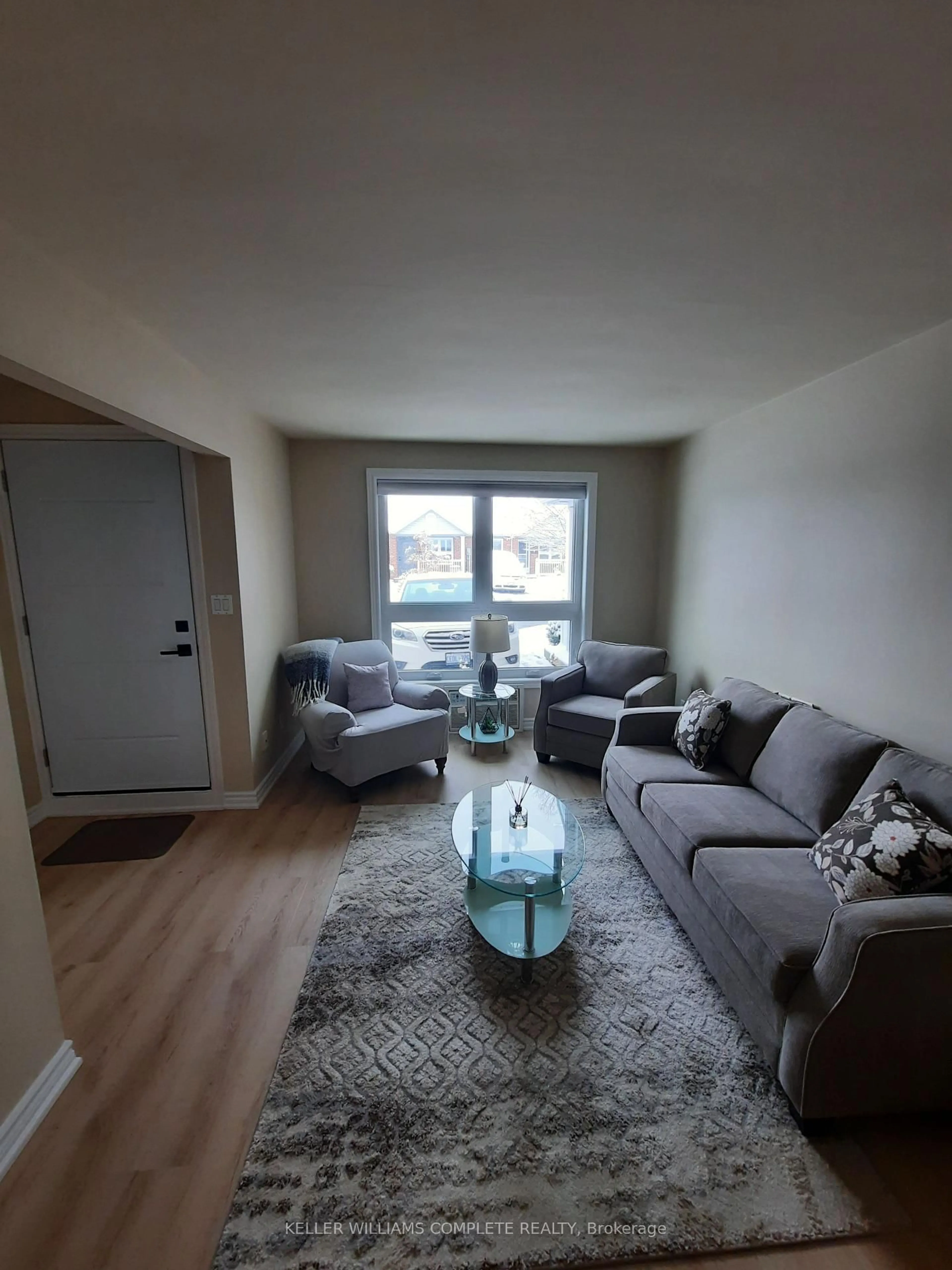 Living room with furniture, unknown for 226 VANSICKLE Rd #4, St. Catharines Ontario L2S 2S7
