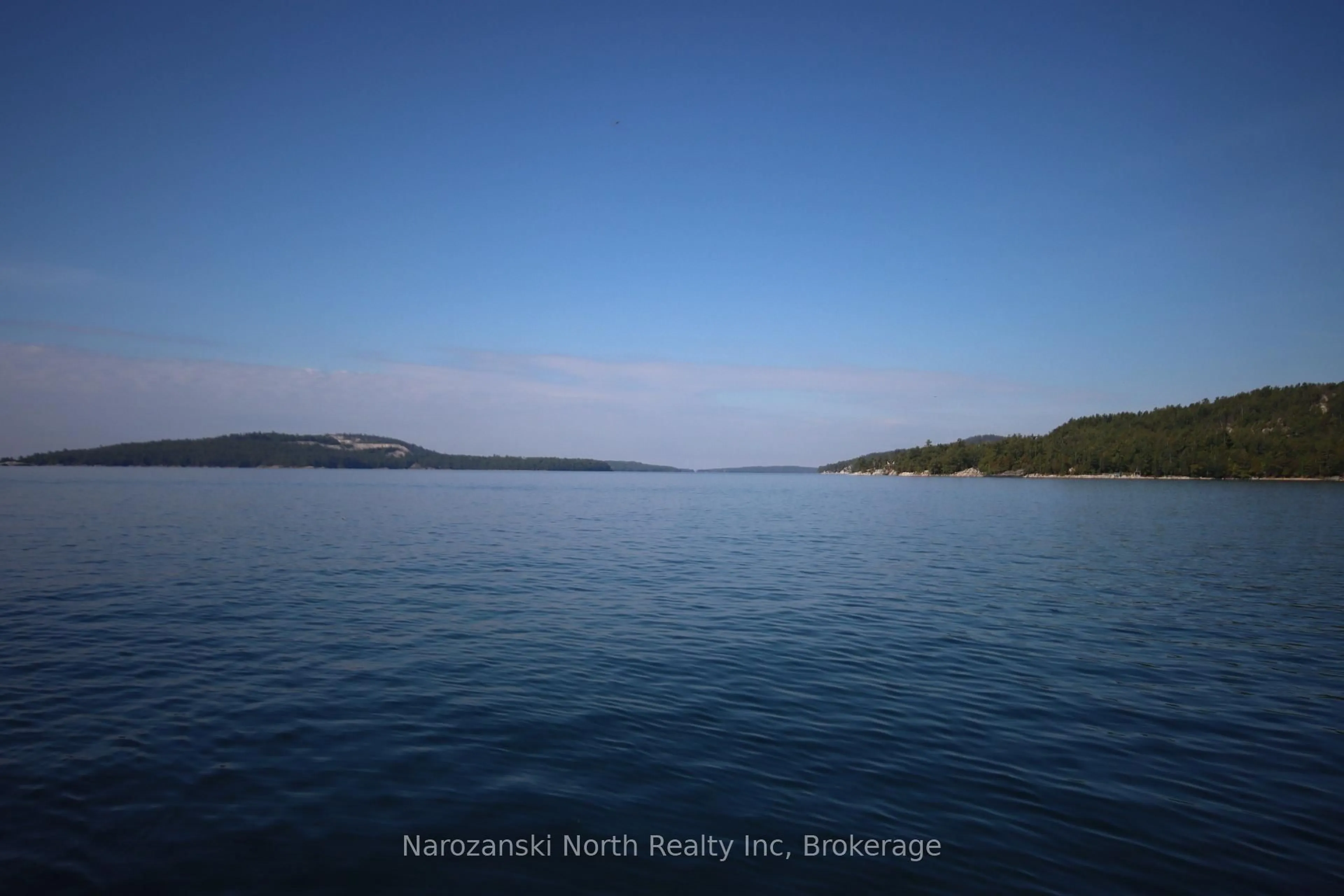 Blurry image for 67 Portage Cove, Killarney Ontario P0M 2A0