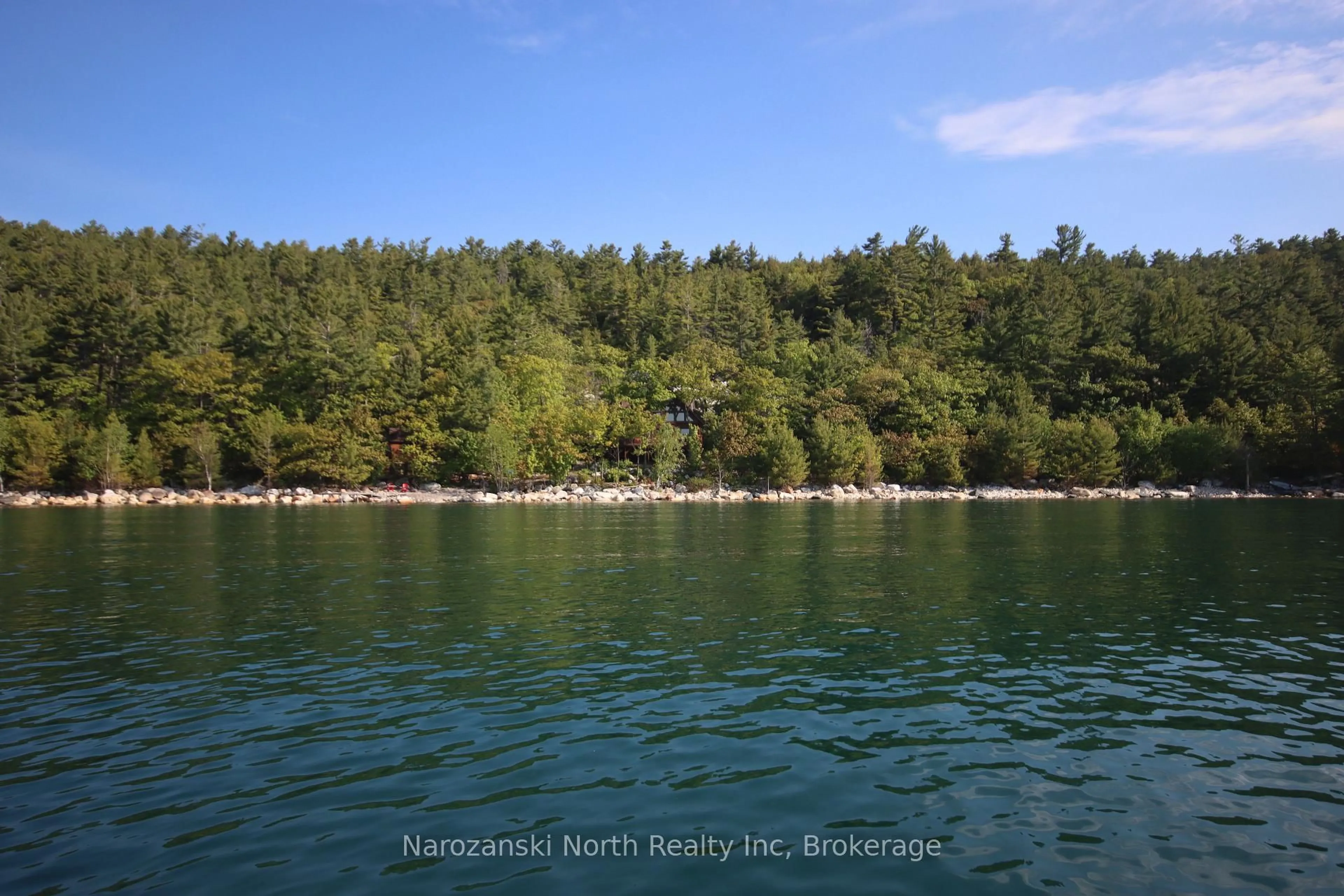 Blurry image for 67 Portage Cove, Killarney Ontario P0M 2A0