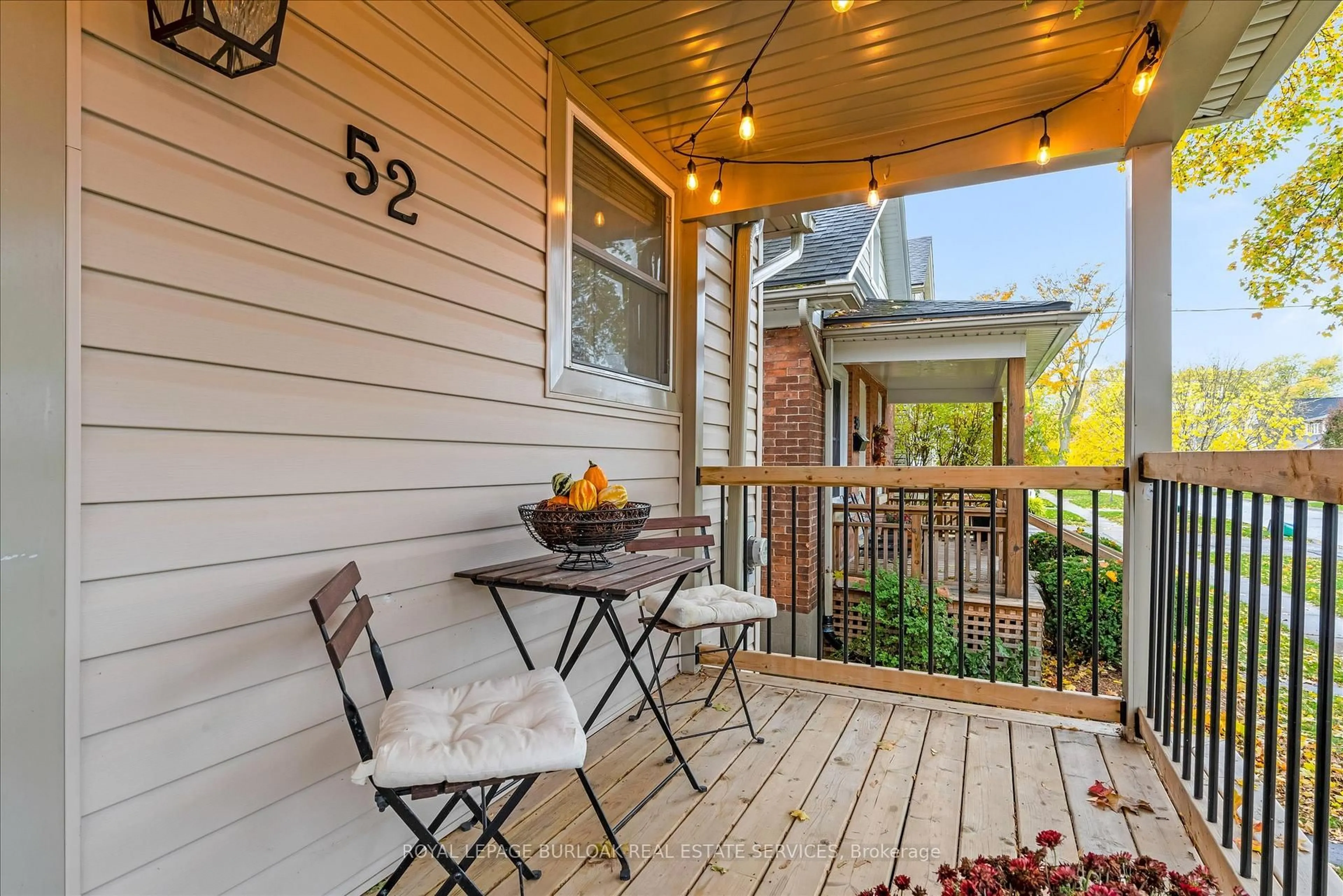Patio, street for 52 Junkin St, St. Catharines Ontario L2R 1N6