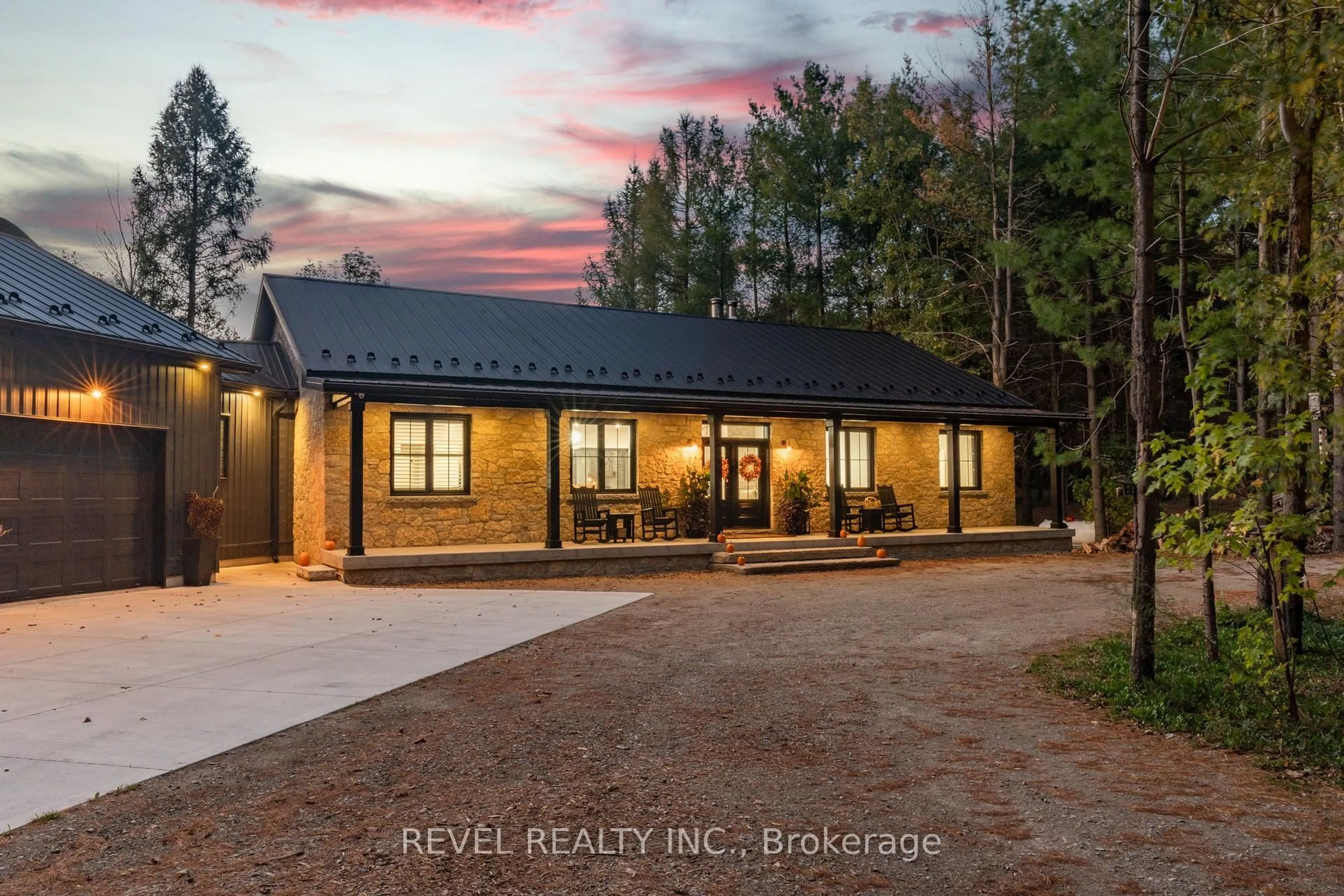 Unknown for 7404 Wellington Rd, Mapleton Ontario N0G 2K0