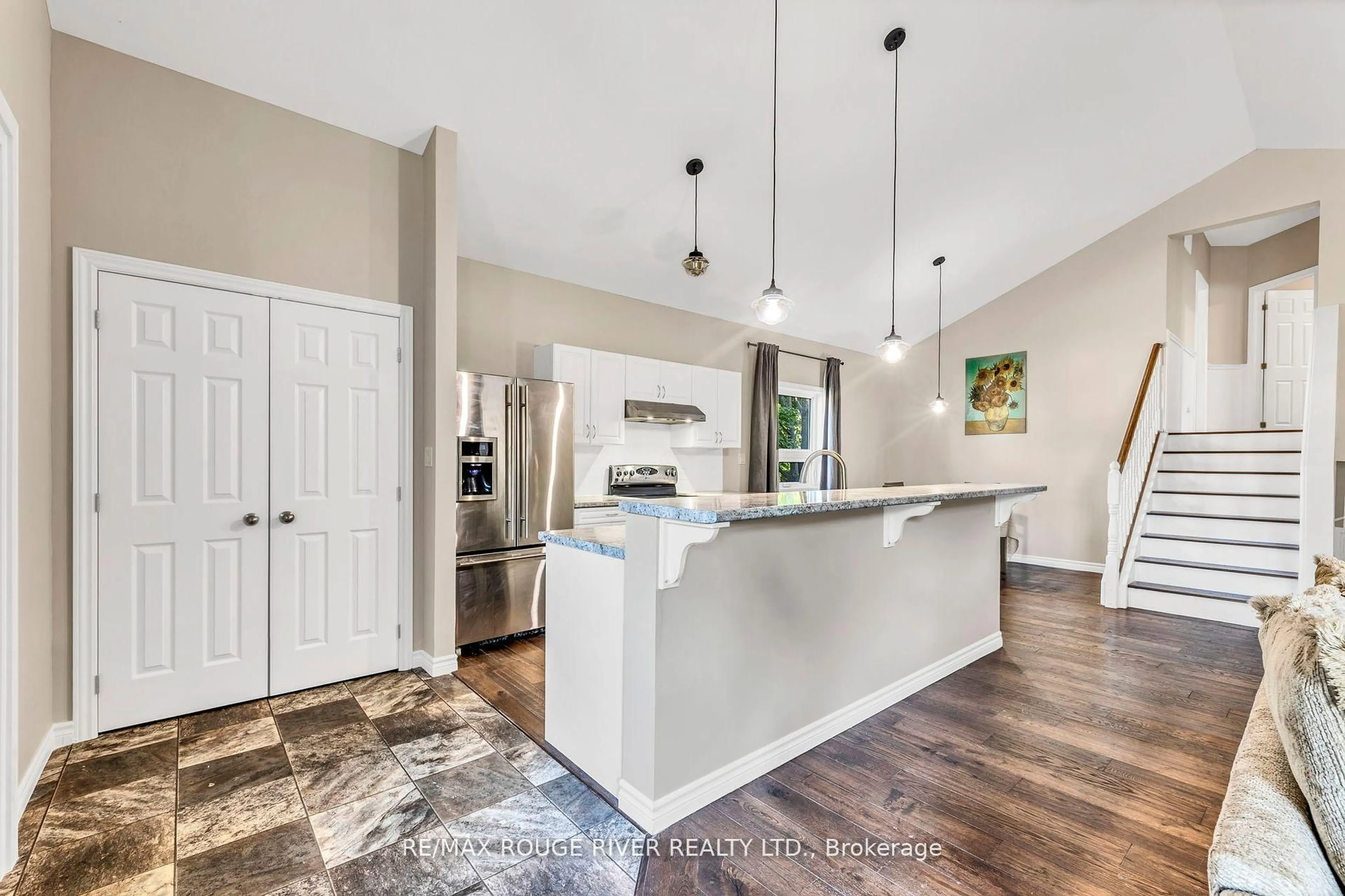 Open concept kitchen, unknown for 100 Queen St, Kawartha Lakes Ontario K0M 1N0