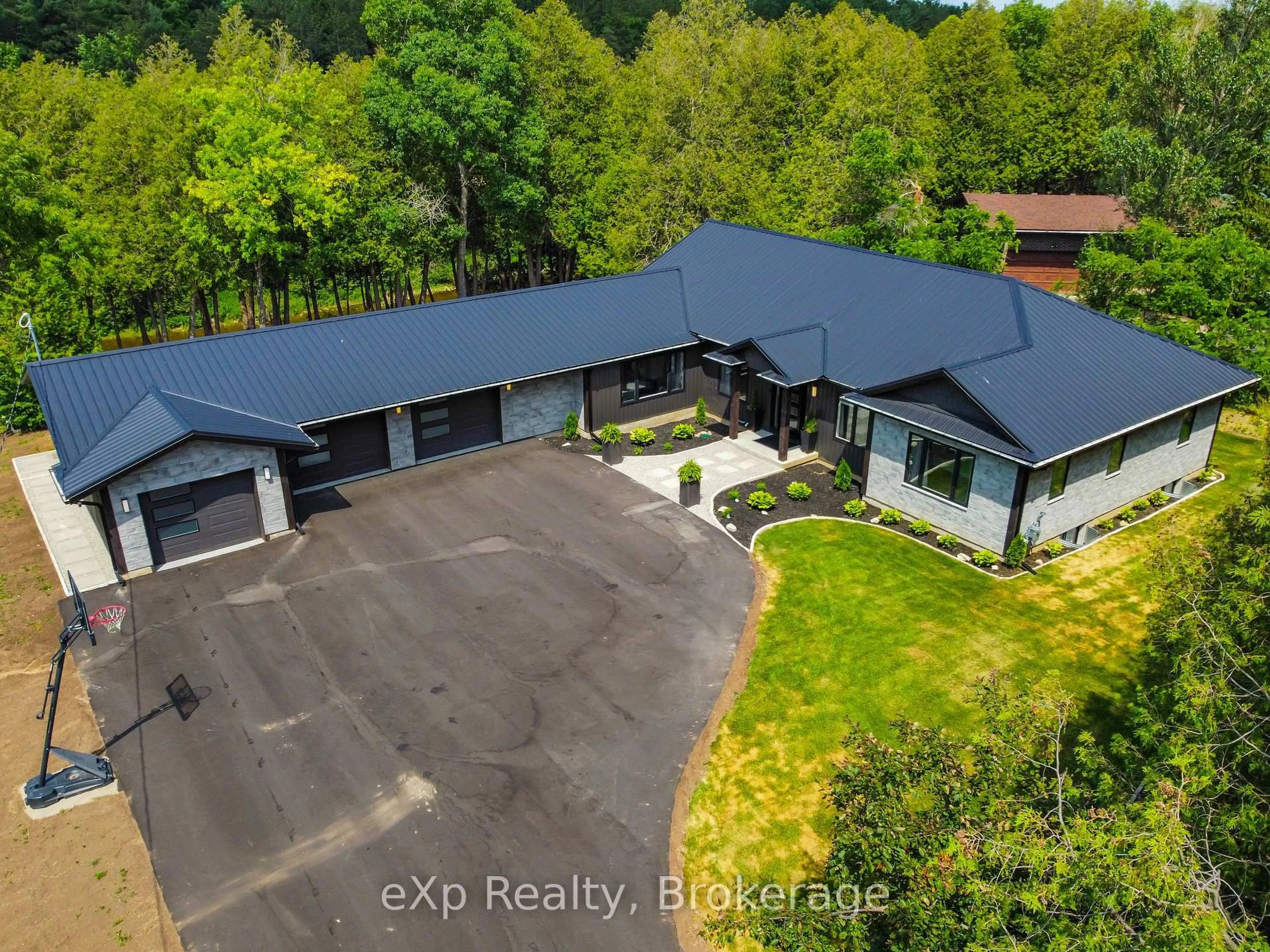 A pic from outside/outdoor area/front of a property/back of a property/a pic from drone, unknown for 442 South River Rd, Centre Wellington Ontario N0B 1S0