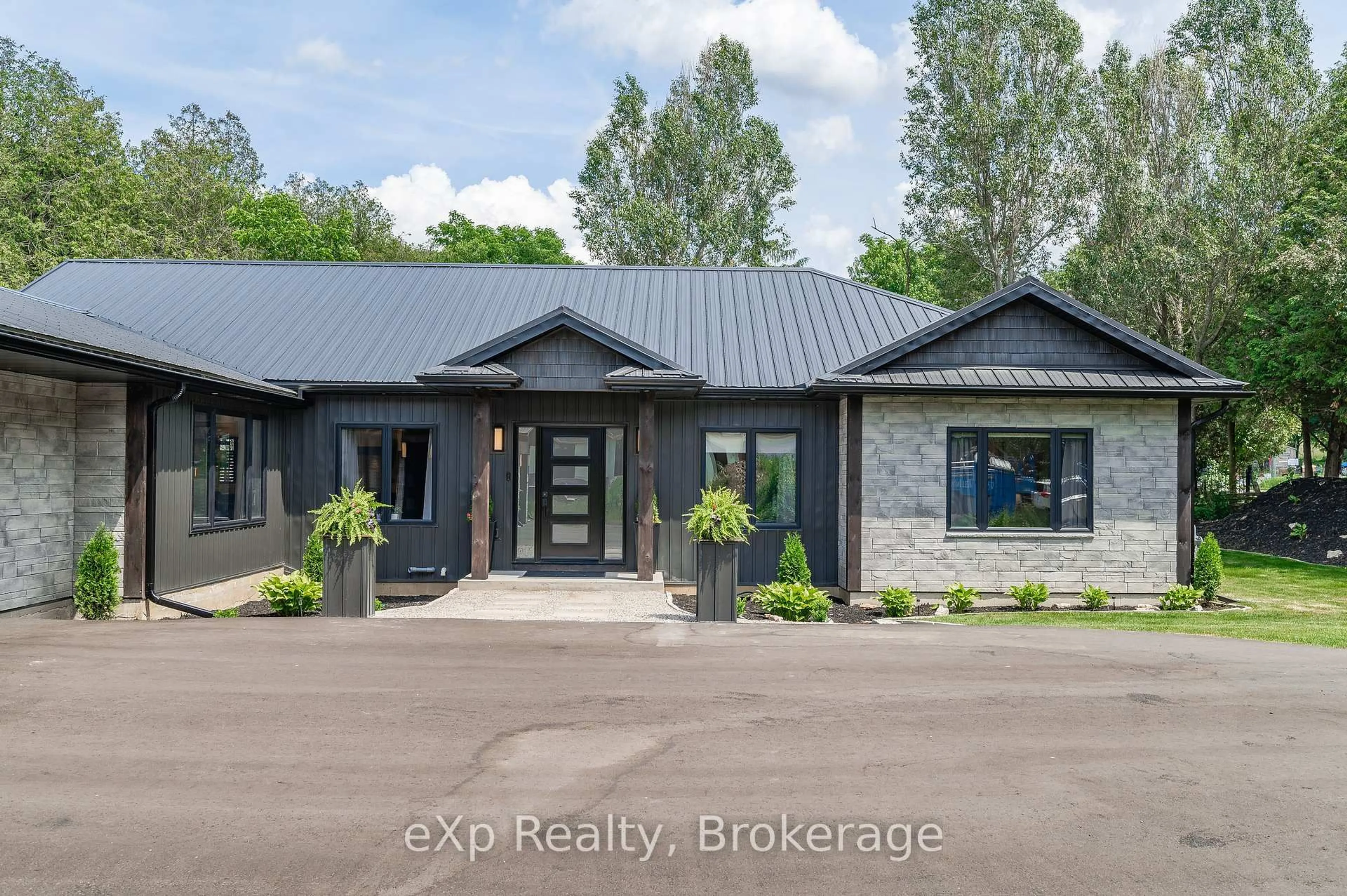 Unknown for 442 South River Rd, Centre Wellington Ontario N0B 1S0