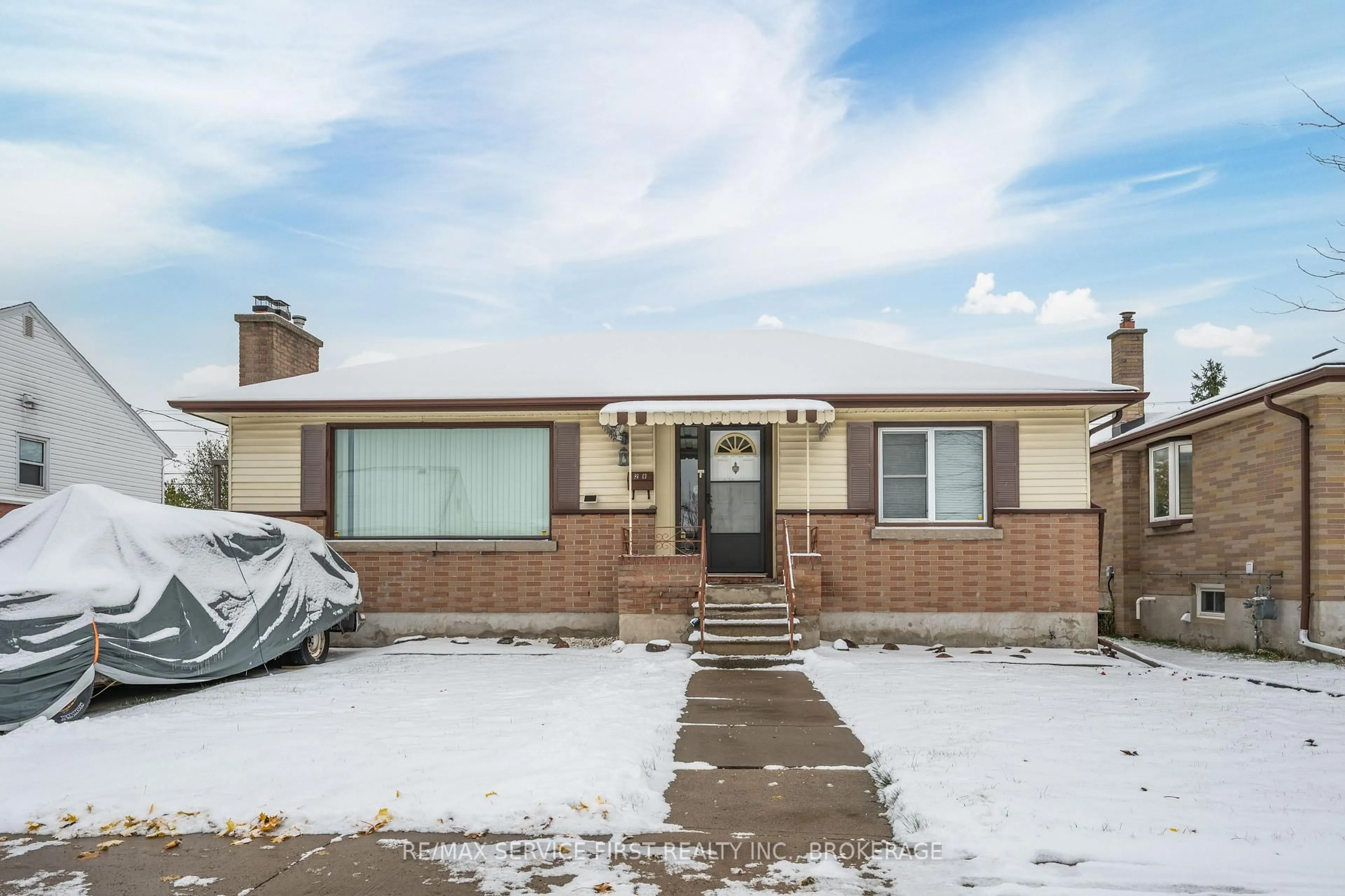 Unknown for 28 Brant Ave, Kingston Ontario K7K 4V1