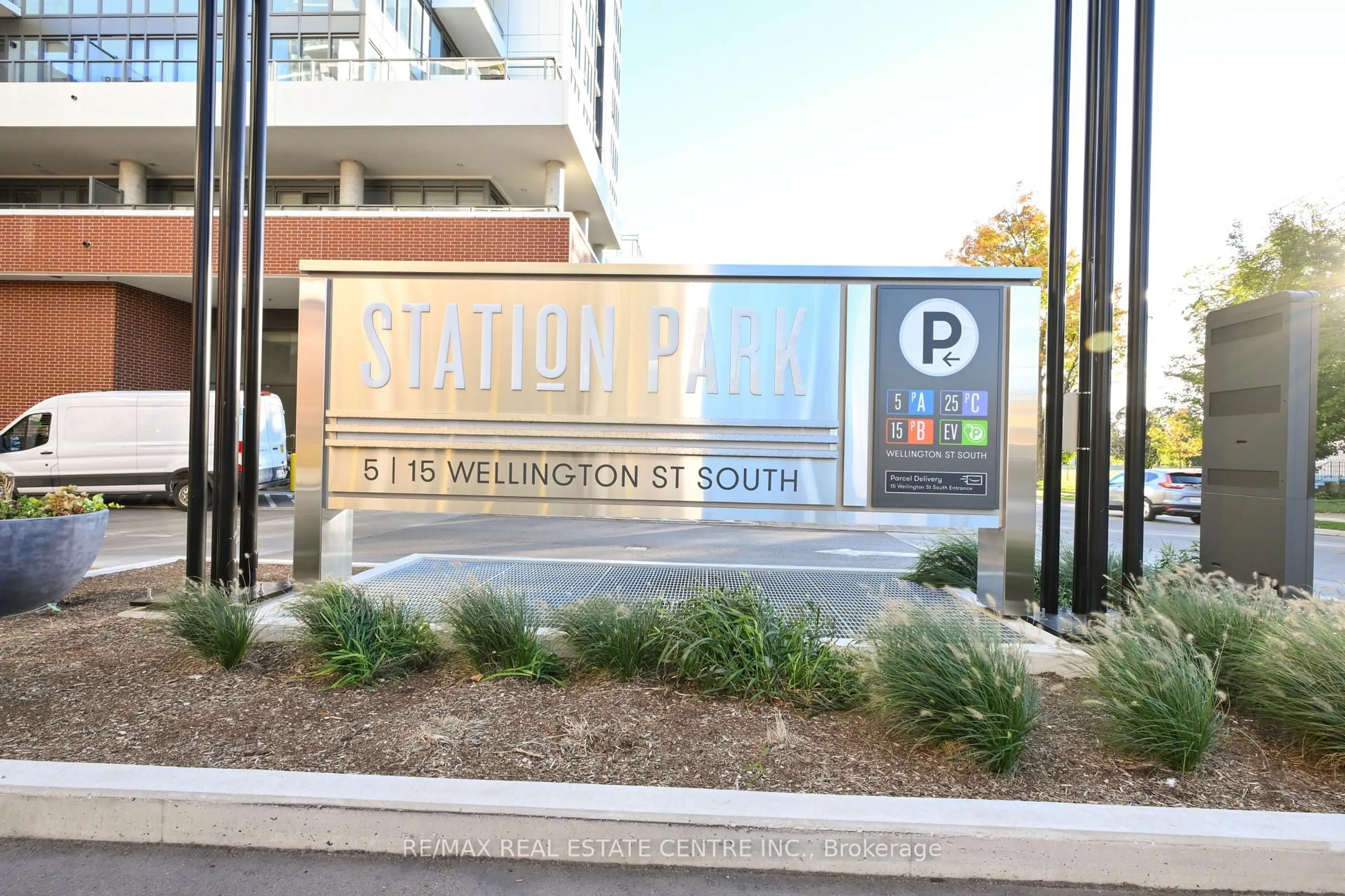 Unknown for 5 Wellington St #1803, Kitchener Ontario N2G 0E3