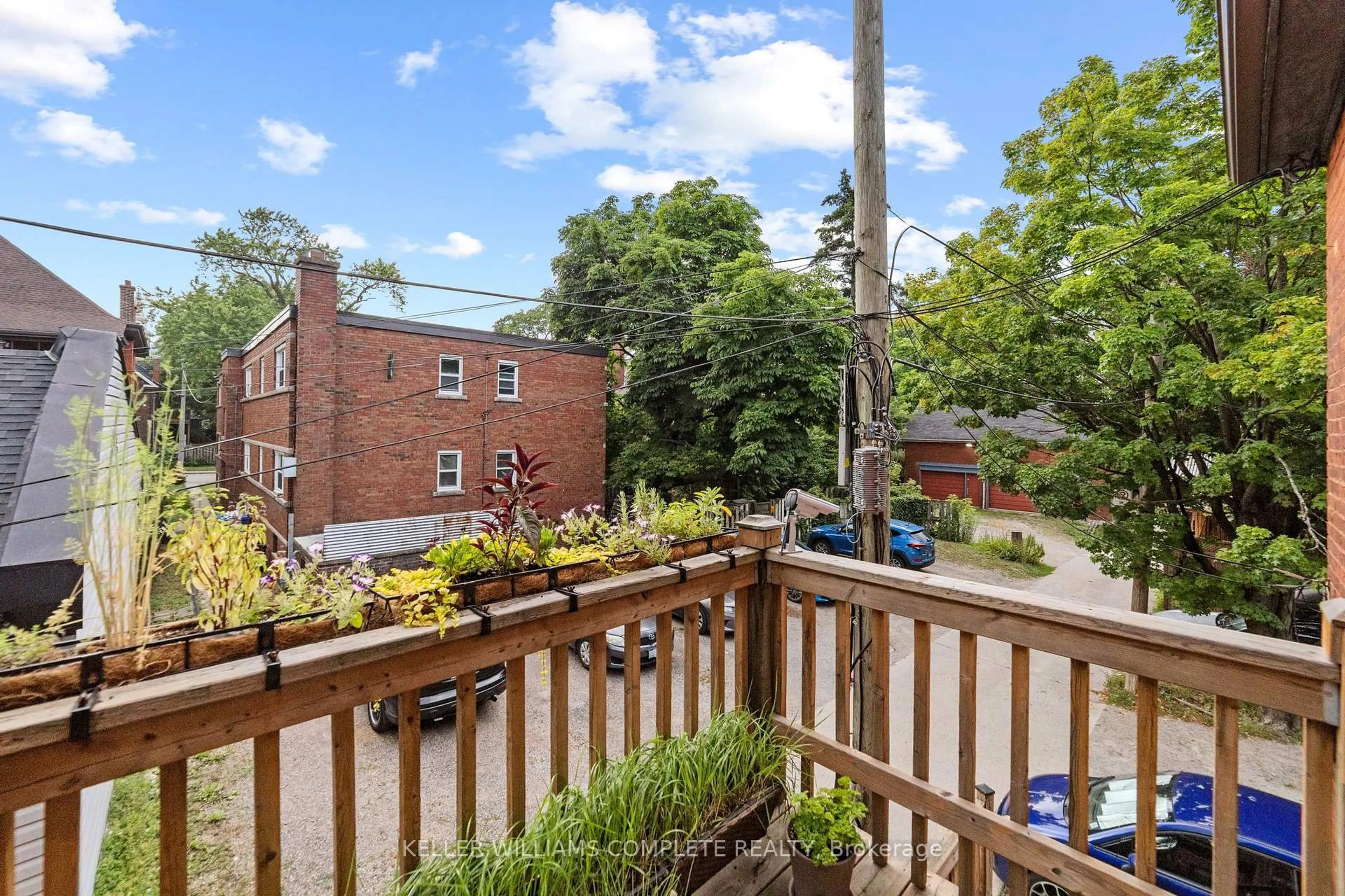 A pic from outside/outdoor area/front of a property/back of a property/a pic from drone, unknown for 188-190 Caroline St, Hamilton Ontario L8P 3L2