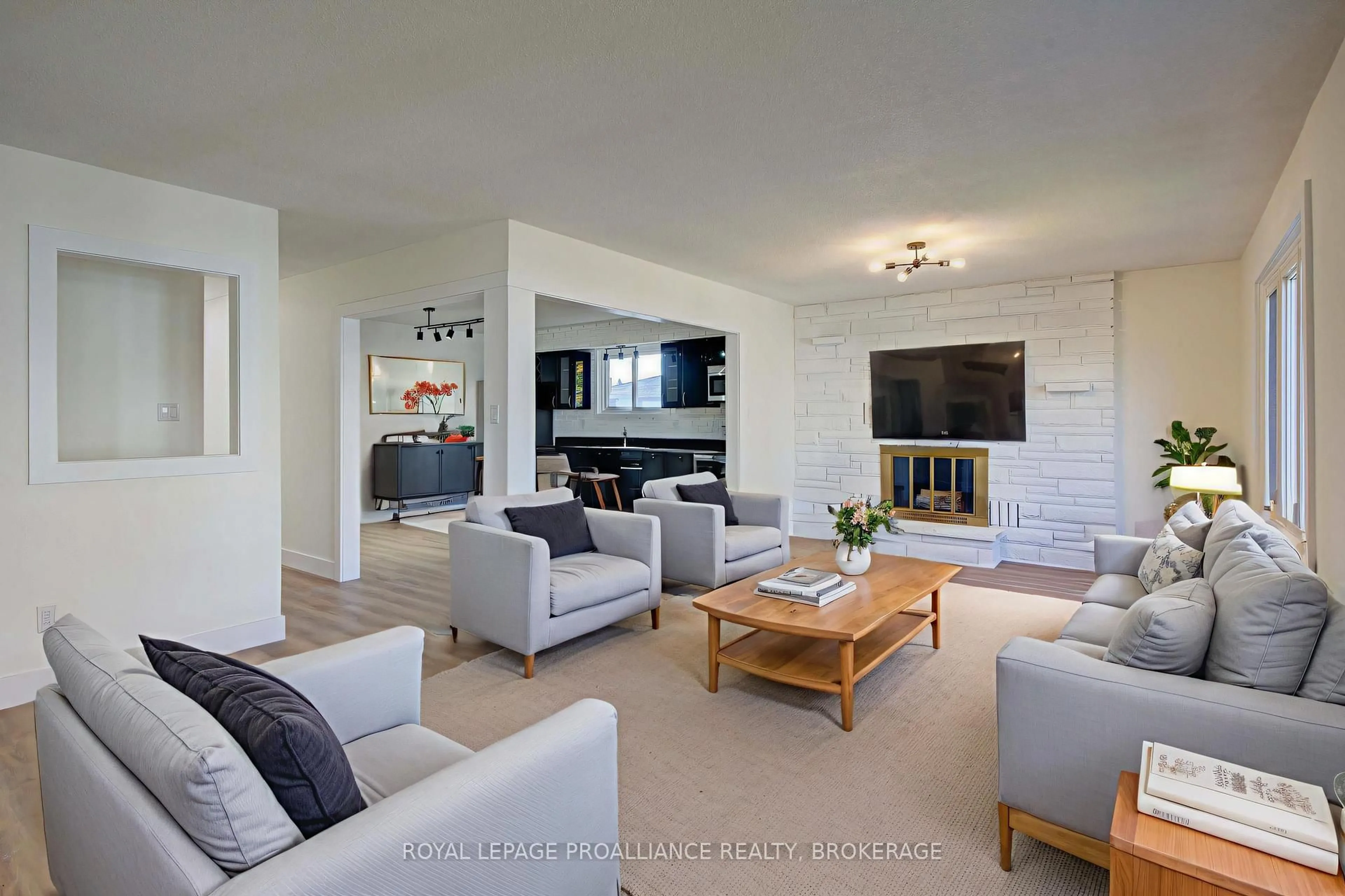 Living room with furniture, unknown for 84 Joyce St, Kingston Ontario K7K 6A7