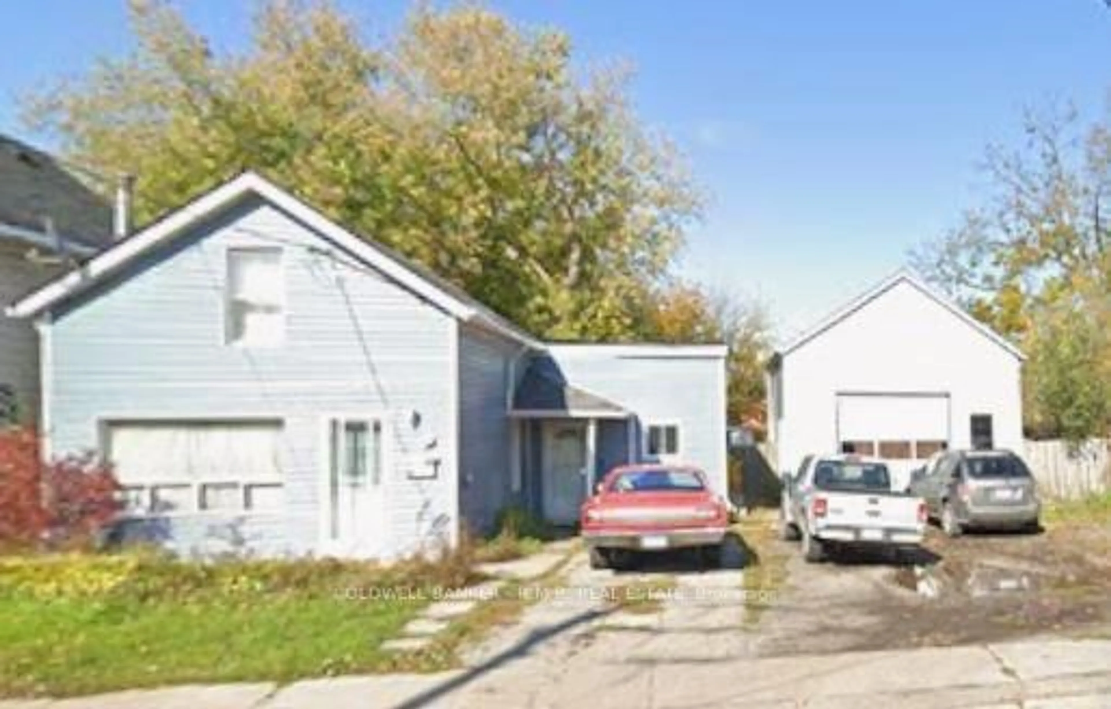 Unknown for 40 Queen St, Kawartha Lakes Ontario K9V 1S4