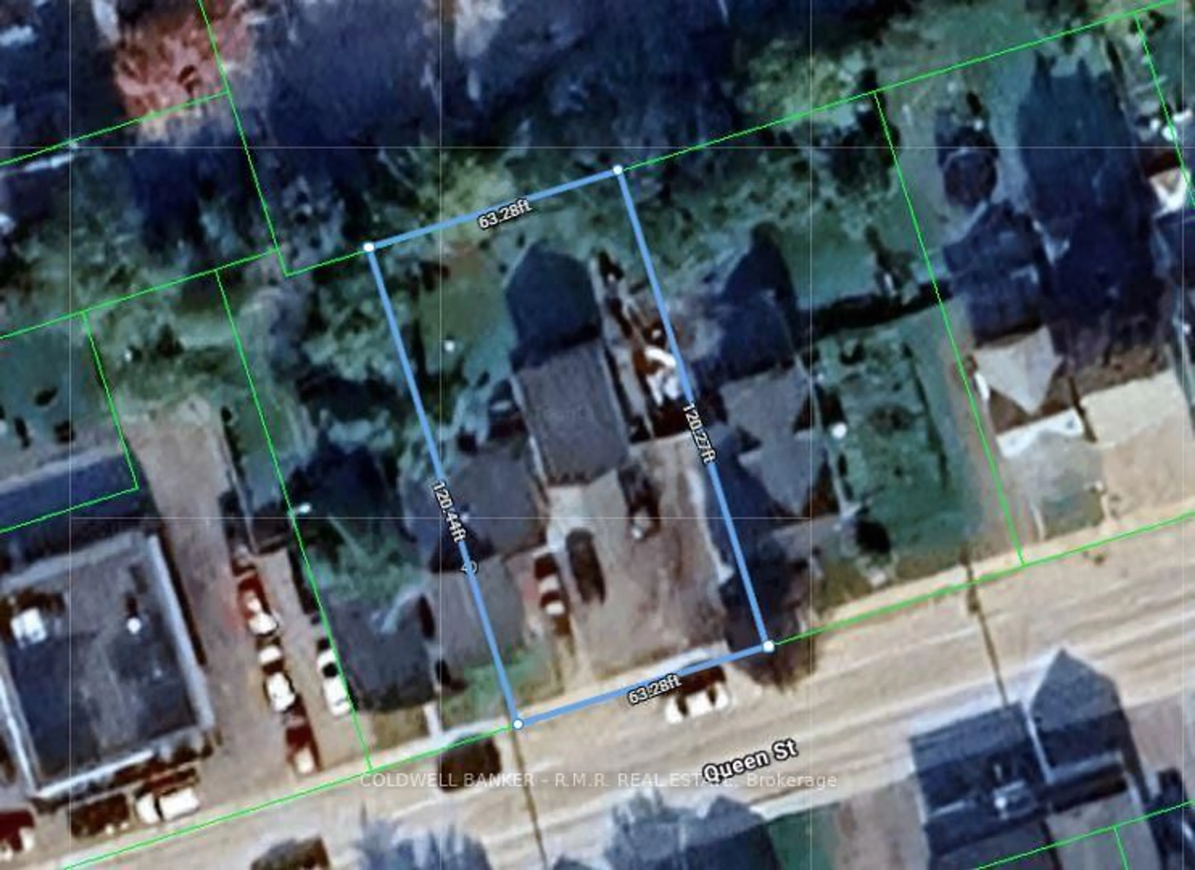 A pic from outside/outdoor area/front of a property/back of a property/a pic from drone, street for 40 Queen St, Kawartha Lakes Ontario K9V 1S4