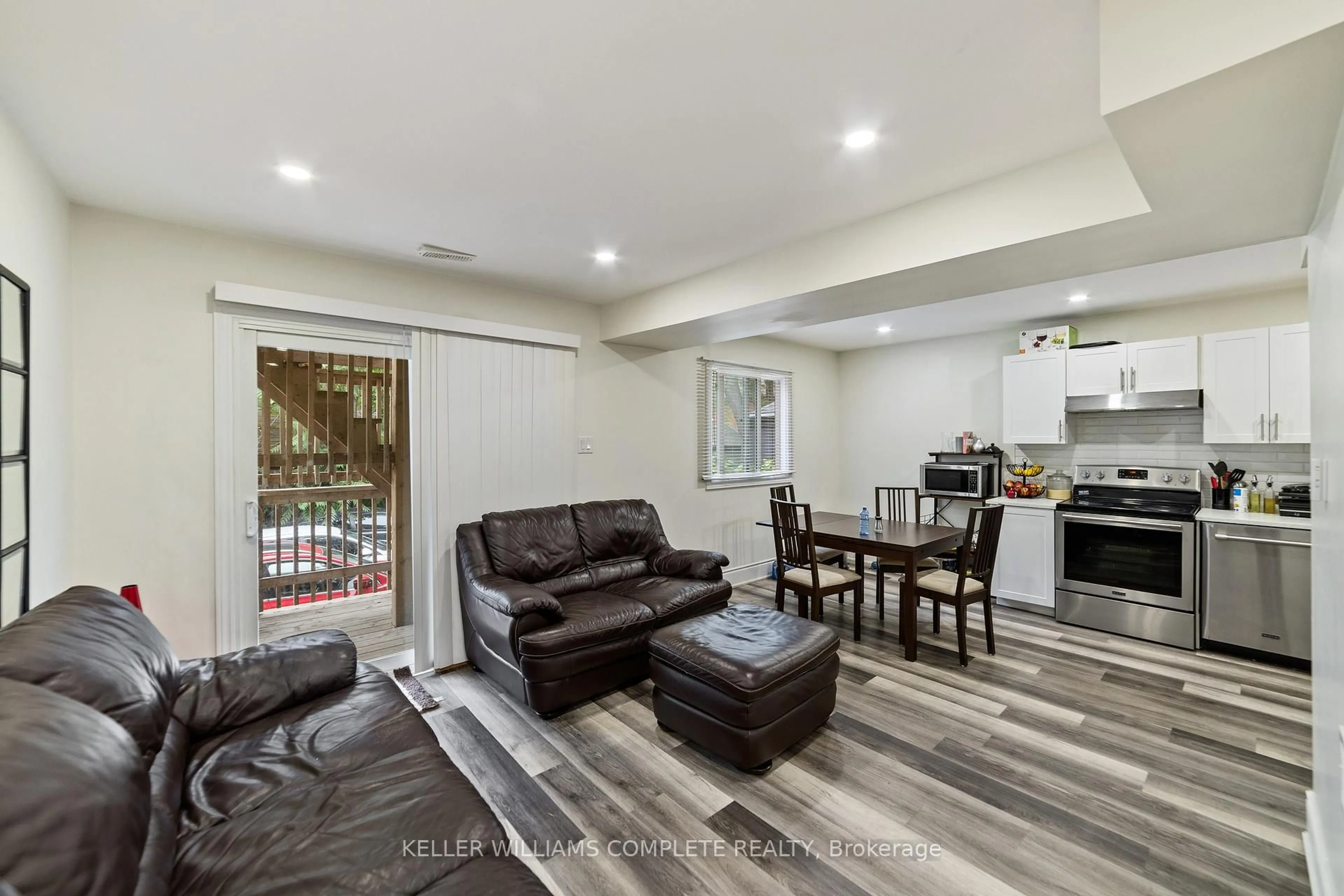 Living room with furniture, unknown for 220 Caroline St, Hamilton Ontario L8P 3L4