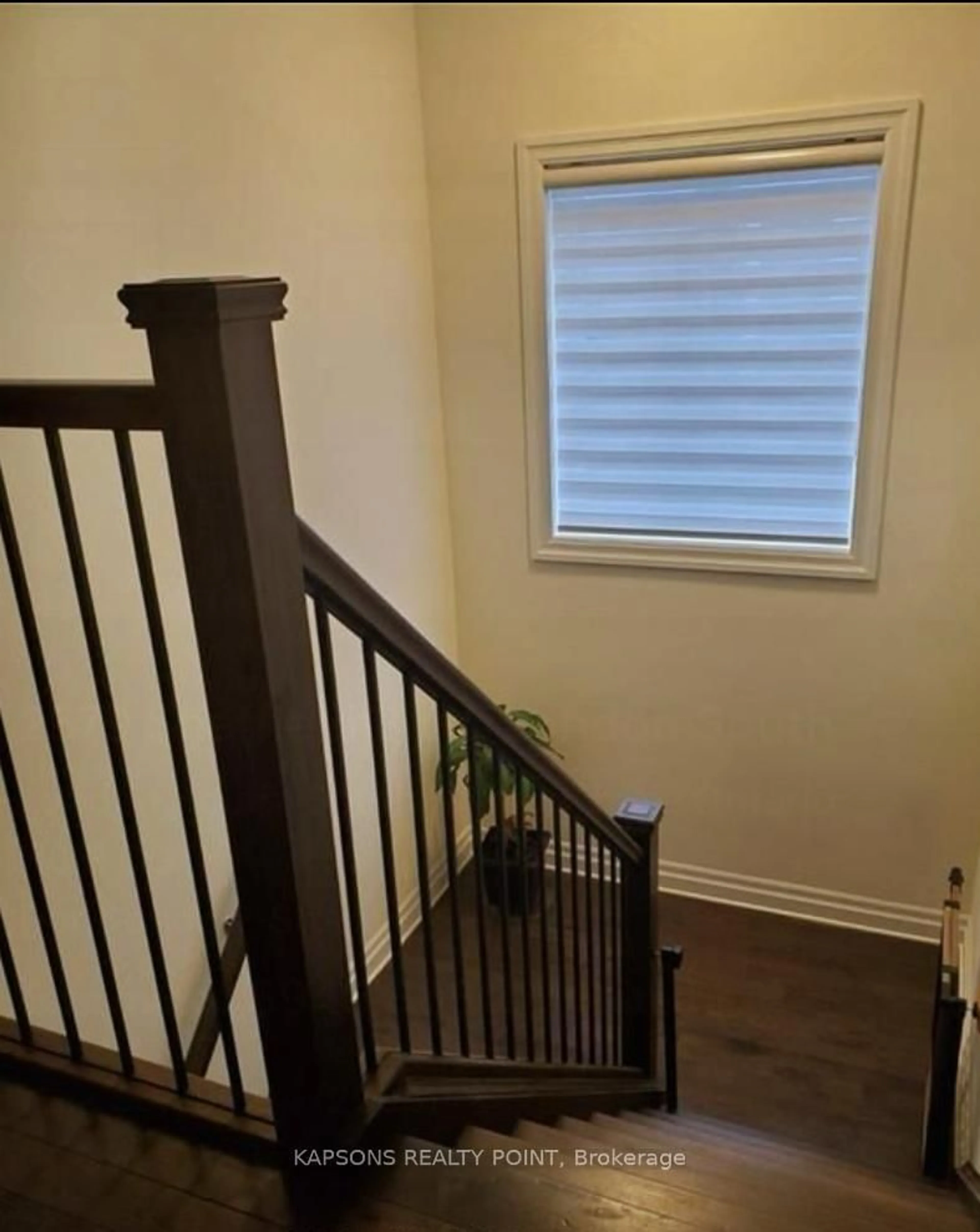 Stairs for 2579 Sheffield Blvd #21, London South Ontario N6M 0G4