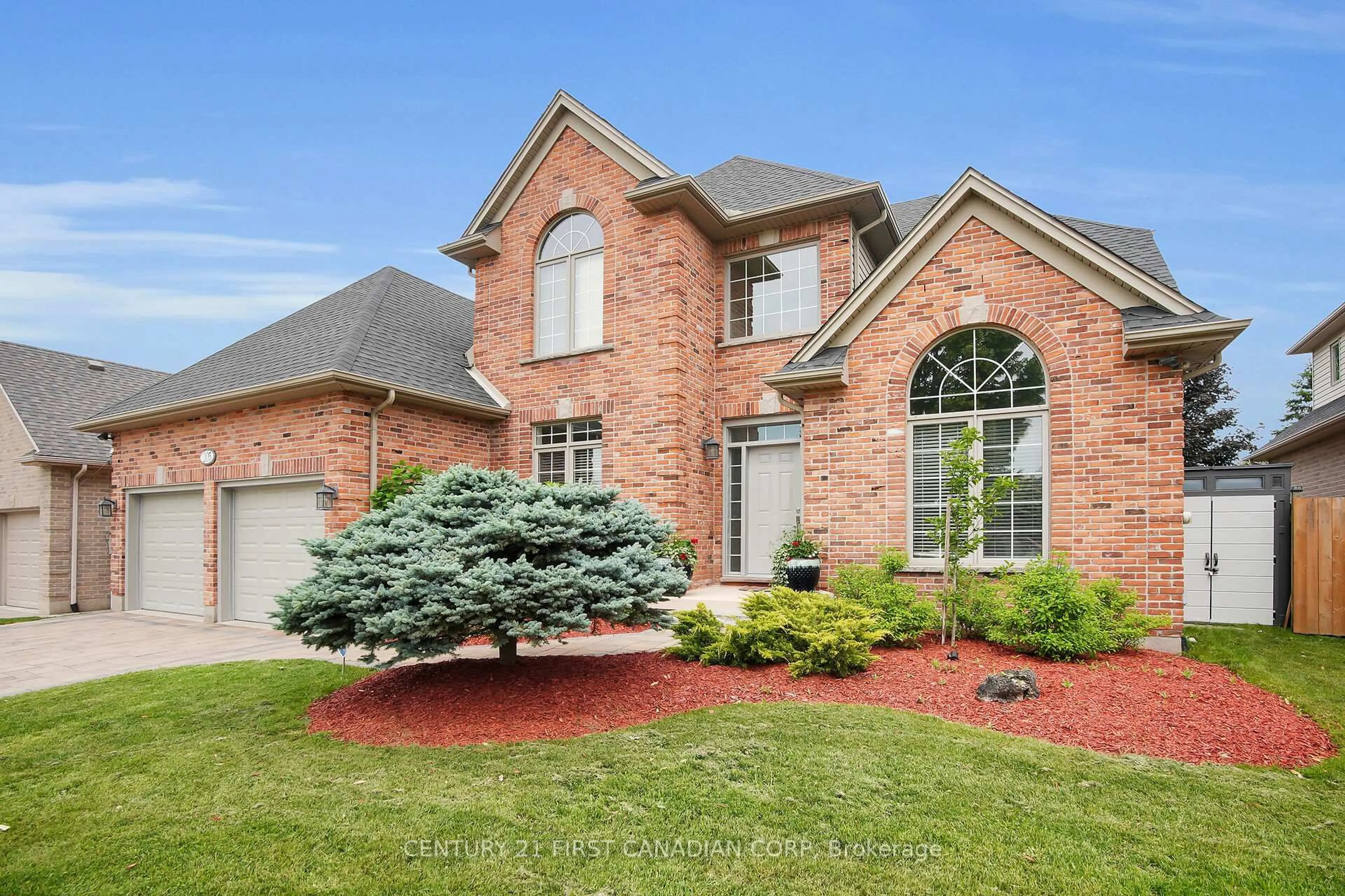 Home with brick exterior material, street for 205 EAST RIVERTRACE Walk, London North Ontario N6G 5L1