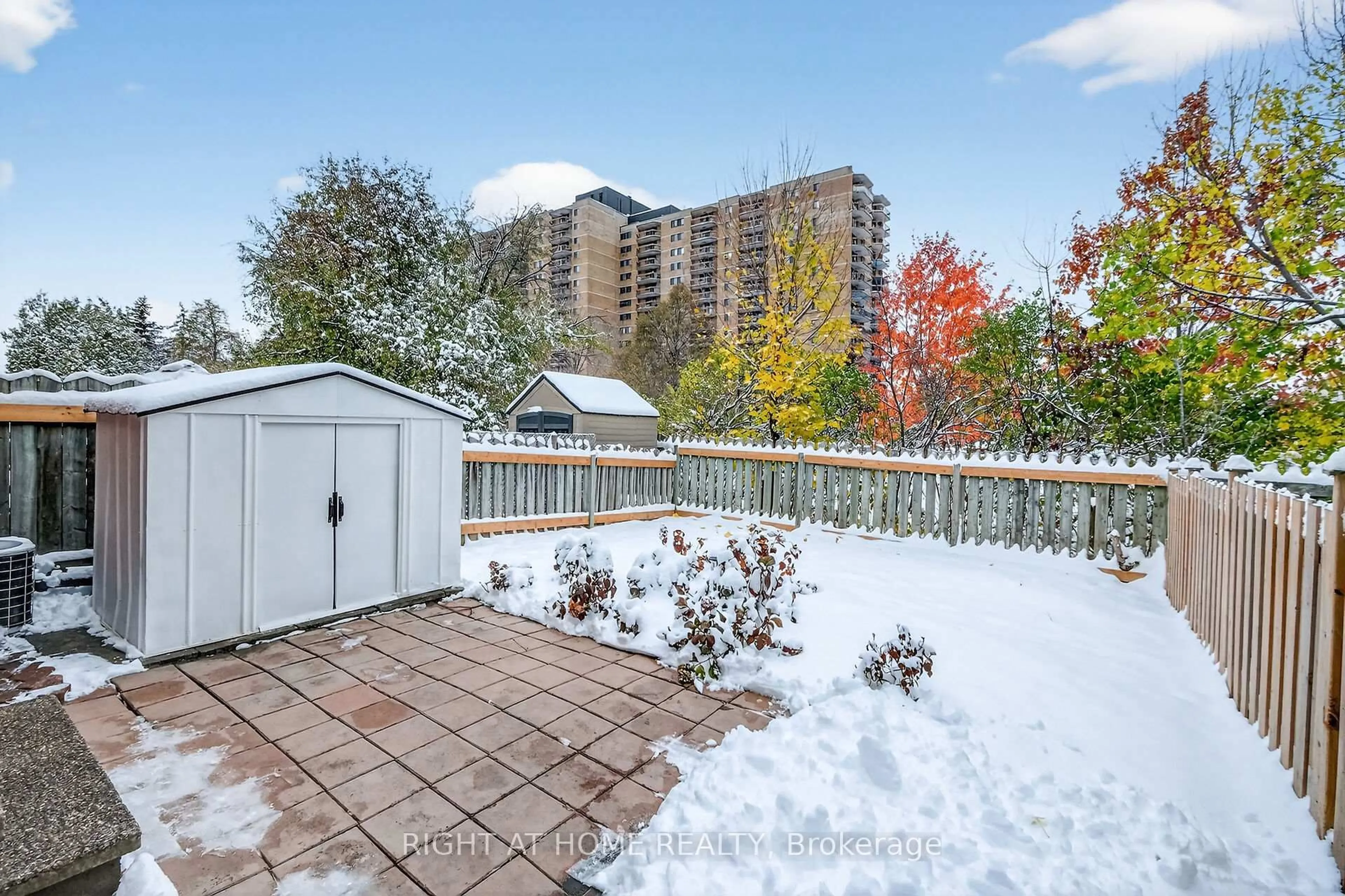 Unknown for 1474 Heatherington Rd #95, Ottawa Ontario K1V 6S1