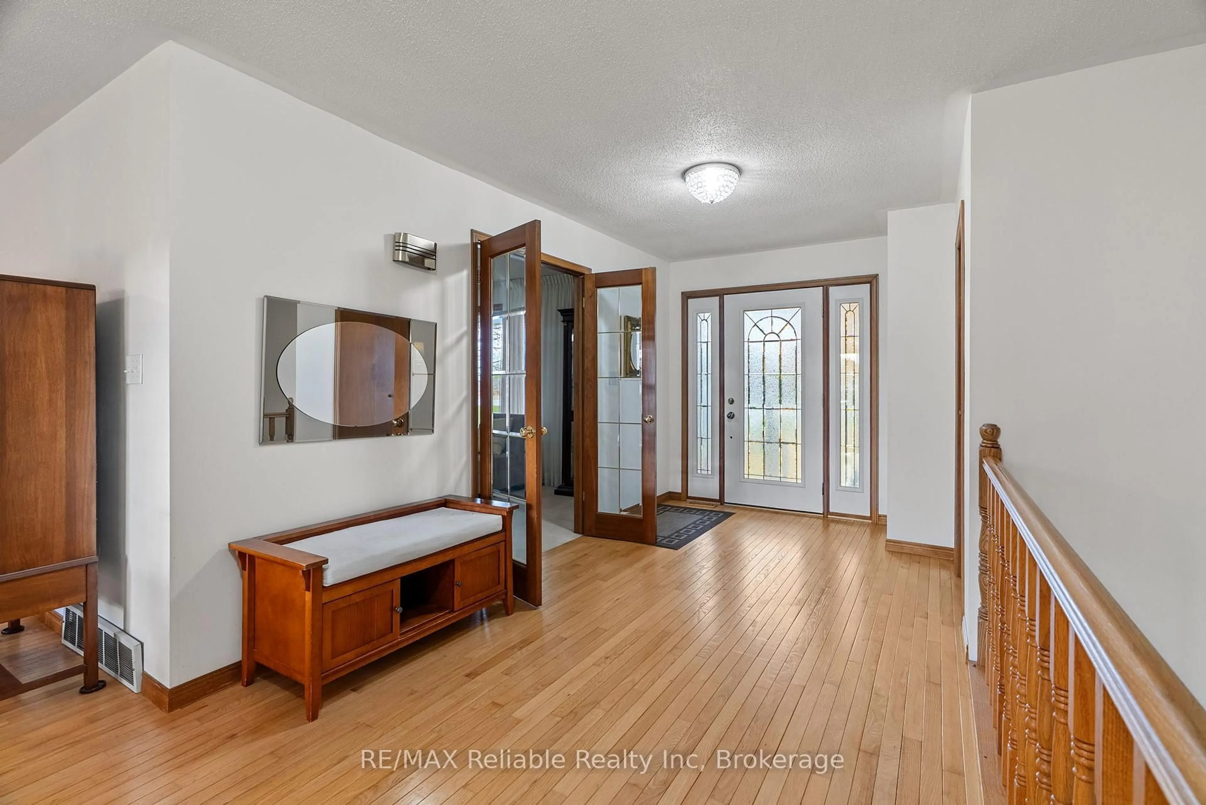 Indoor entryway for 226 Main St, Huron East Ontario N0K 1W0