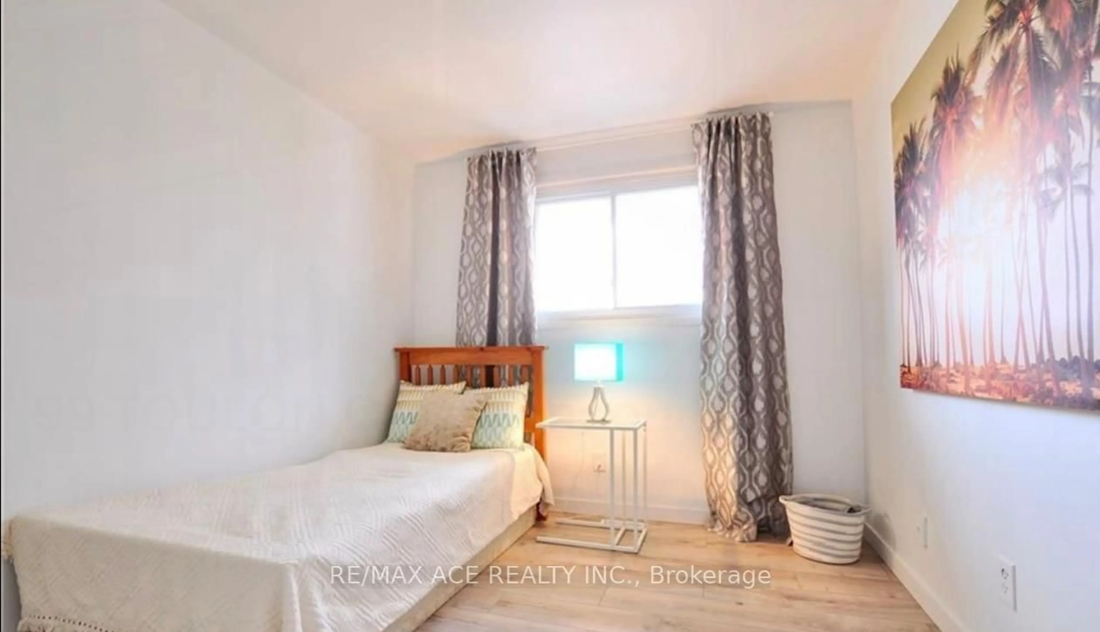 Bedroom with bed, wood/laminate floor for 99 Toulon Cres, London East Ontario N5V 1J4