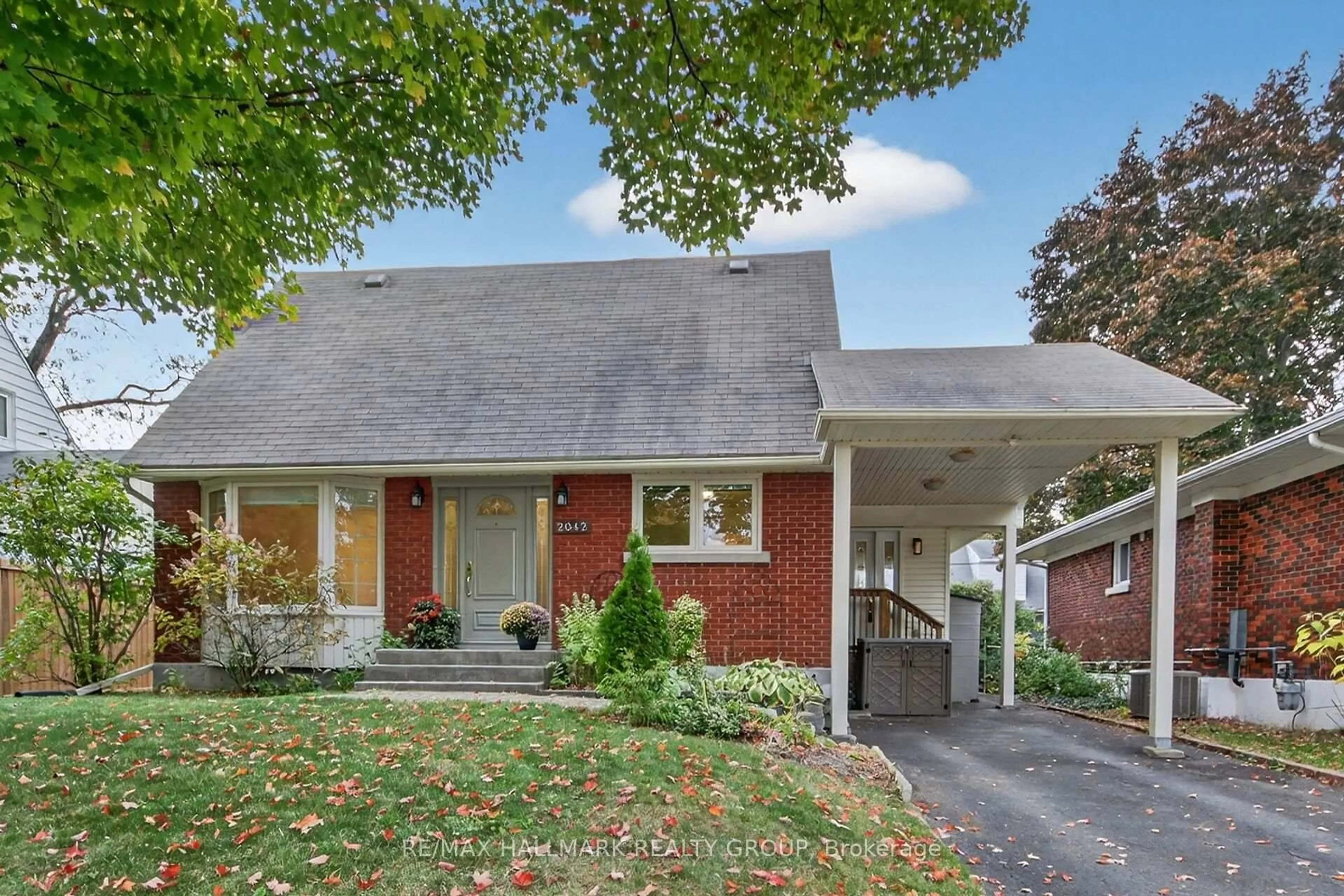Home with brick exterior material, street for 2042 Tilson St, Ottawa Ontario K1G 2M7