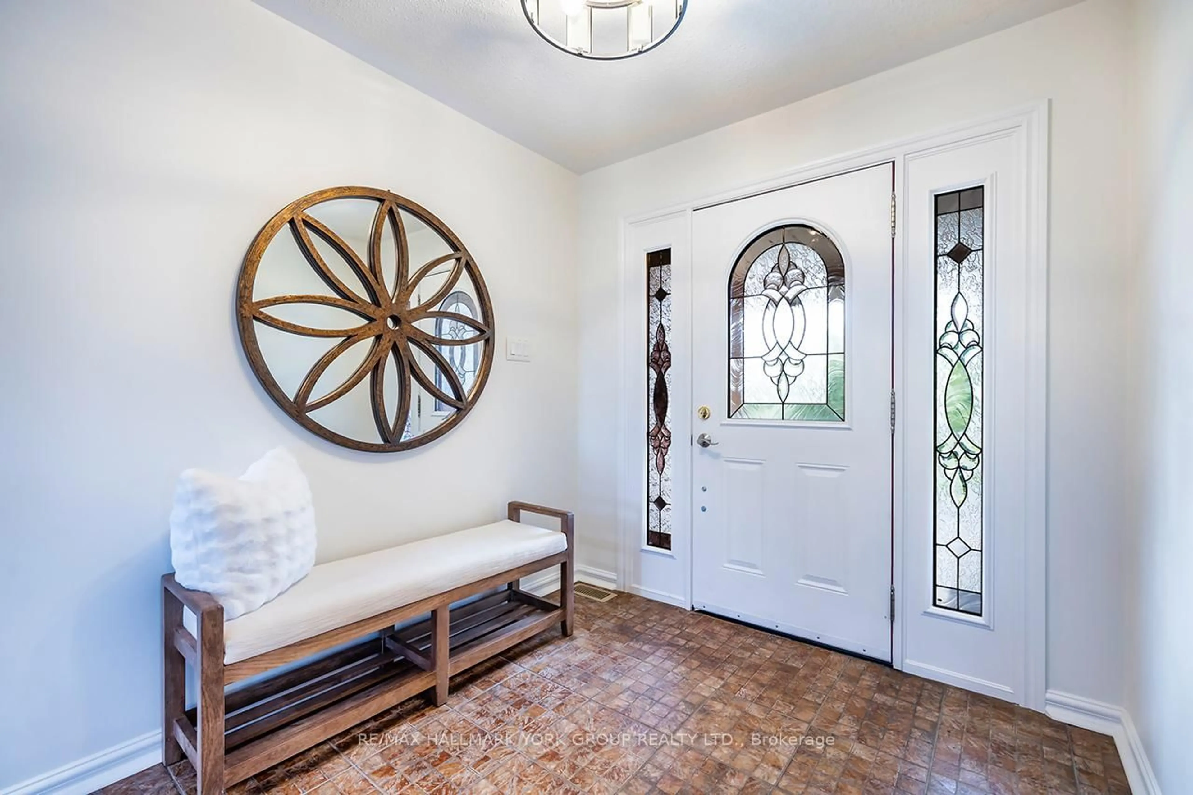 Indoor entryway for 2523 Asphodel 12th Line, Asphodel-Norwood Ontario K0L 2V0