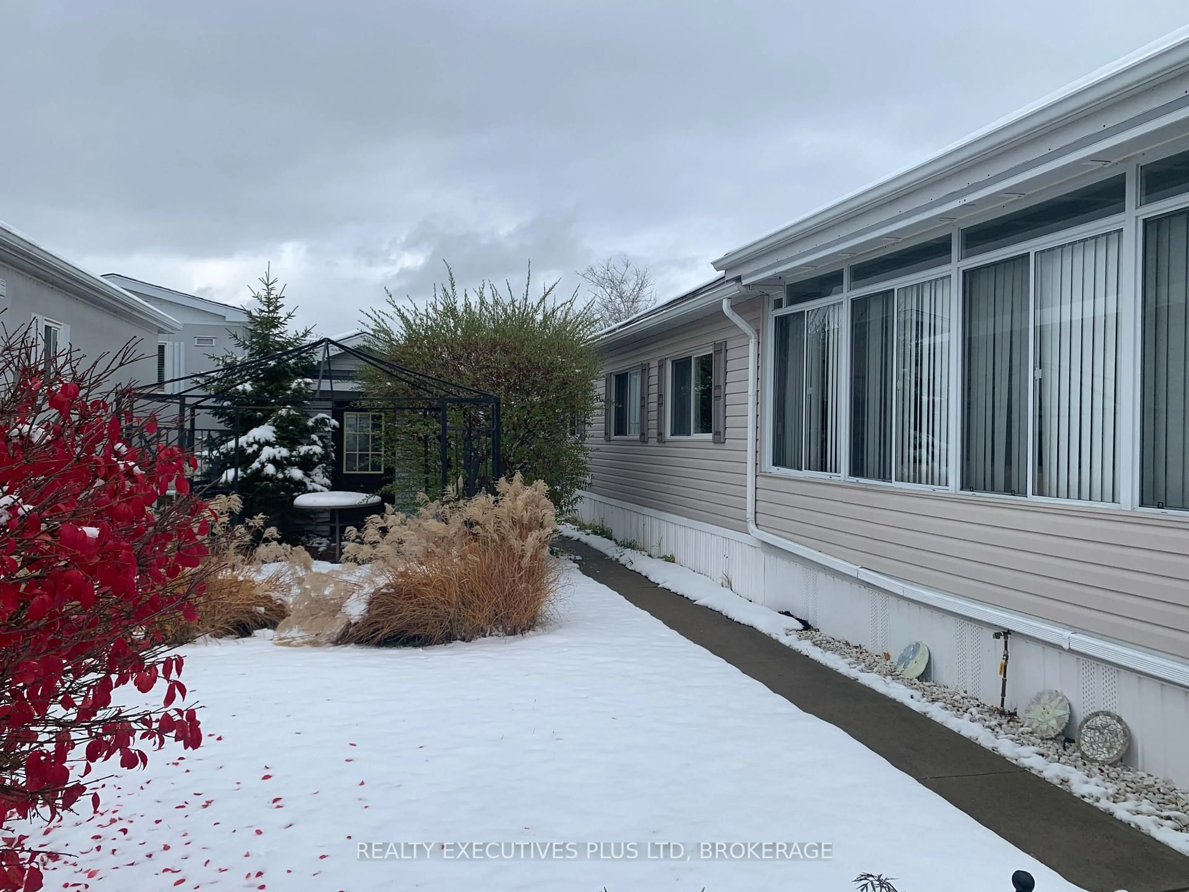 Unknown for 3033 Townline Rd #52, Fort Erie Ontario L0R 1S0