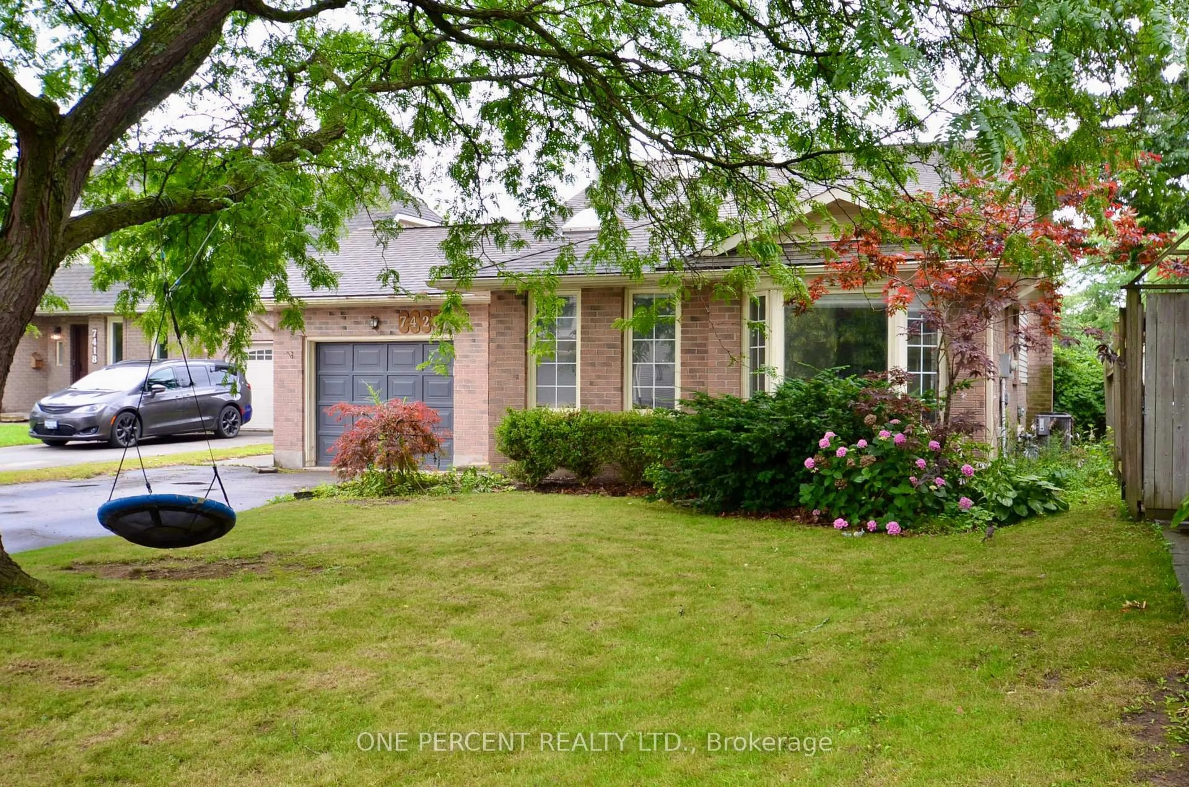 Home with brick exterior material, street for 7428 Petrullo Crt, Niagara Falls Ontario L2H 2K4