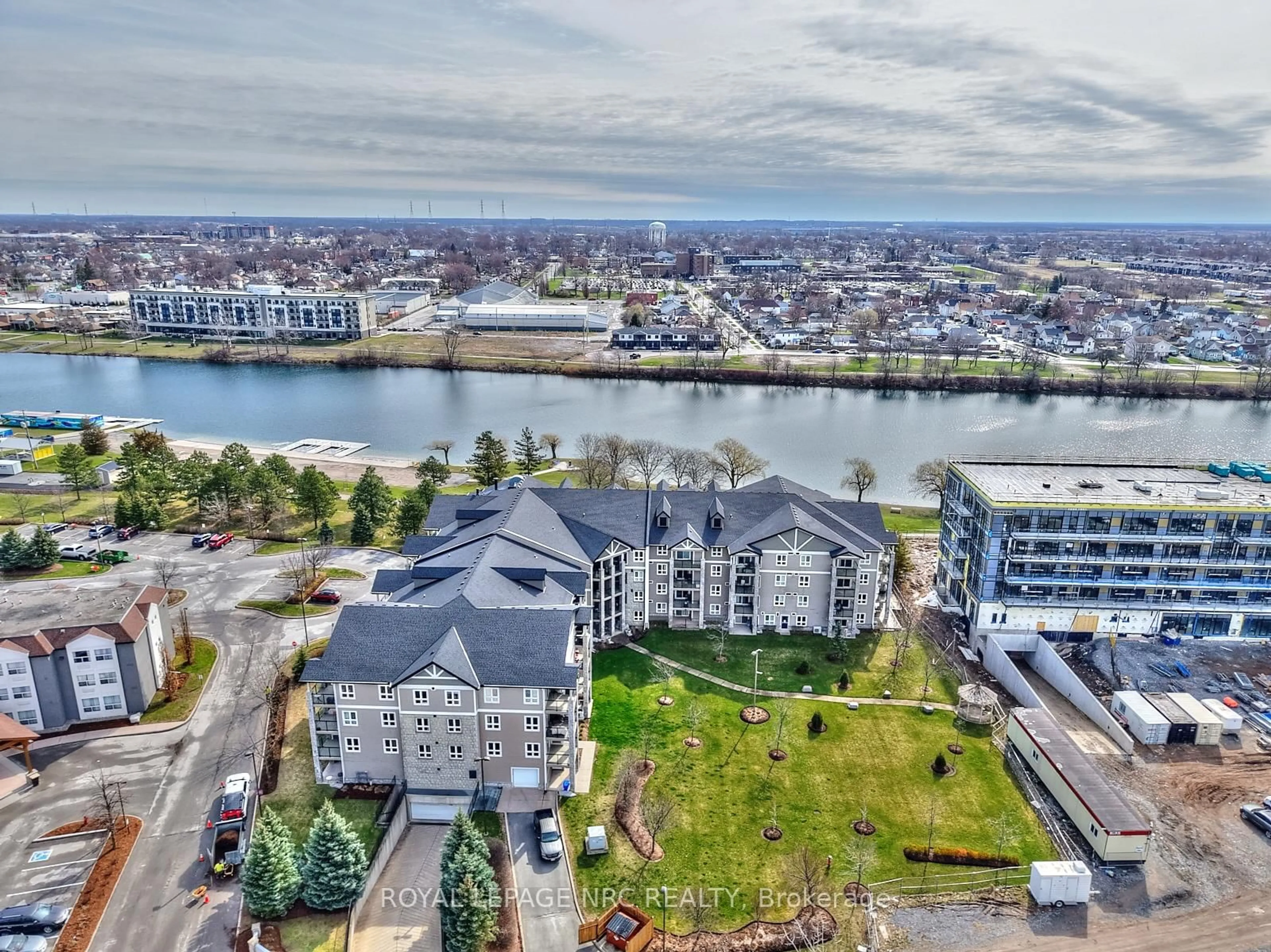 A pic from outside/outdoor area/front of a property/back of a property/a pic from drone, water/lake/river/ocean view for 330 PRINCE CHARLES Dr #1309, Welland Ontario L3C 7B3