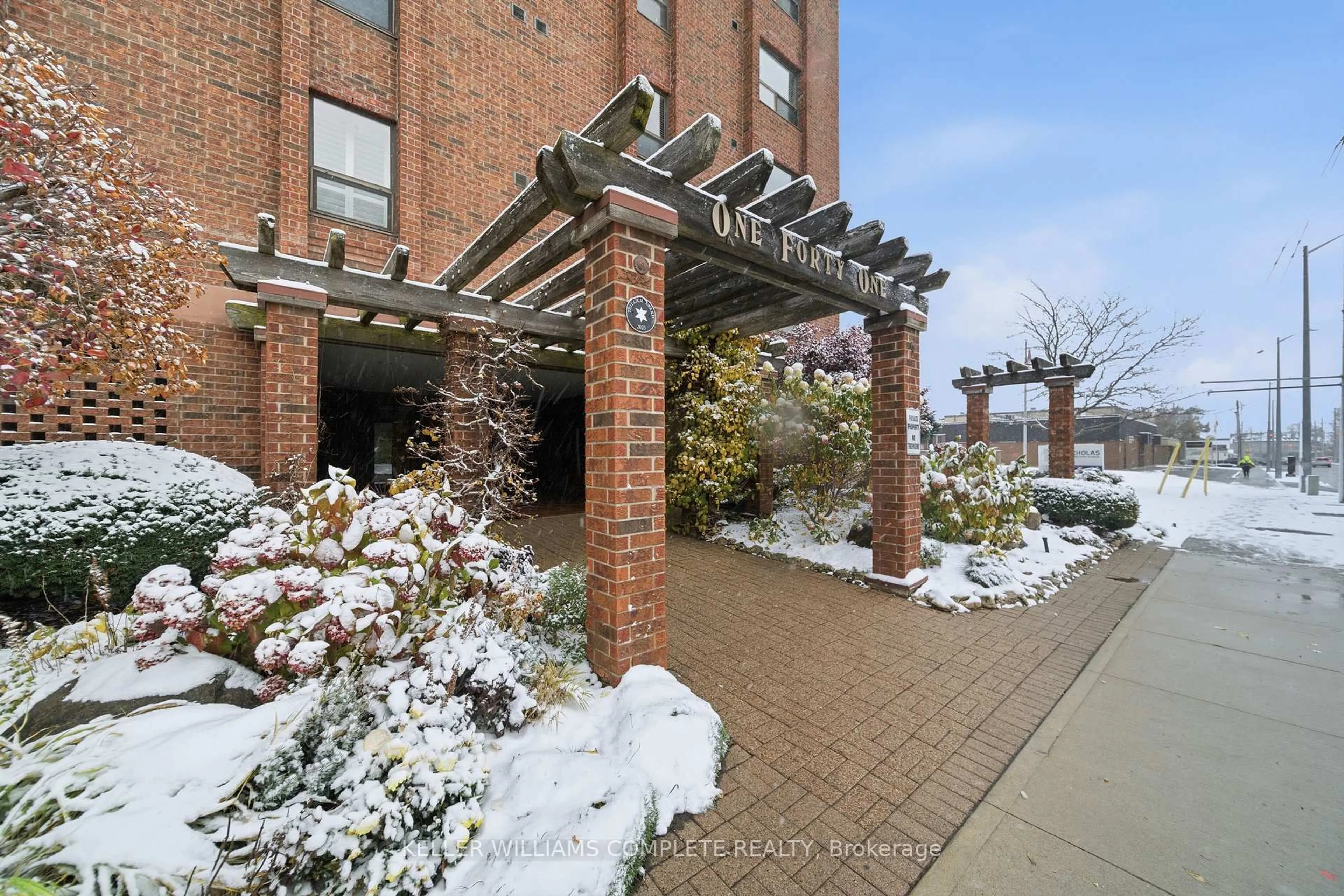 Unknown for 141 Church St #201, St. Catharines Ontario L2R 7L7