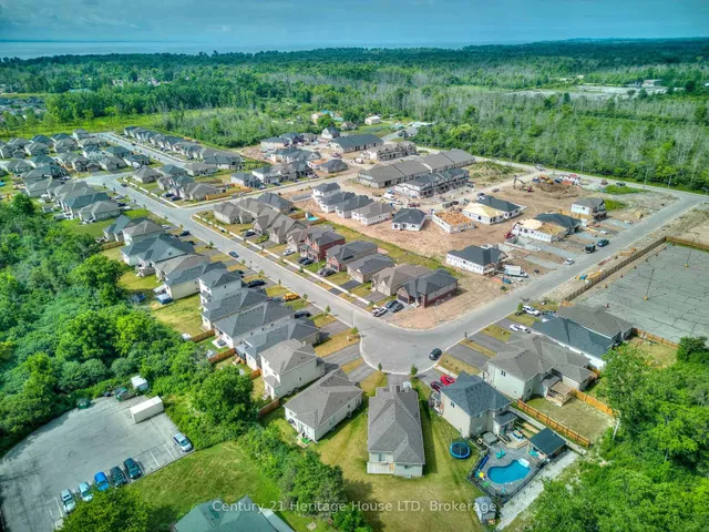 397 Garrison Rd #9, Fort Erie 5