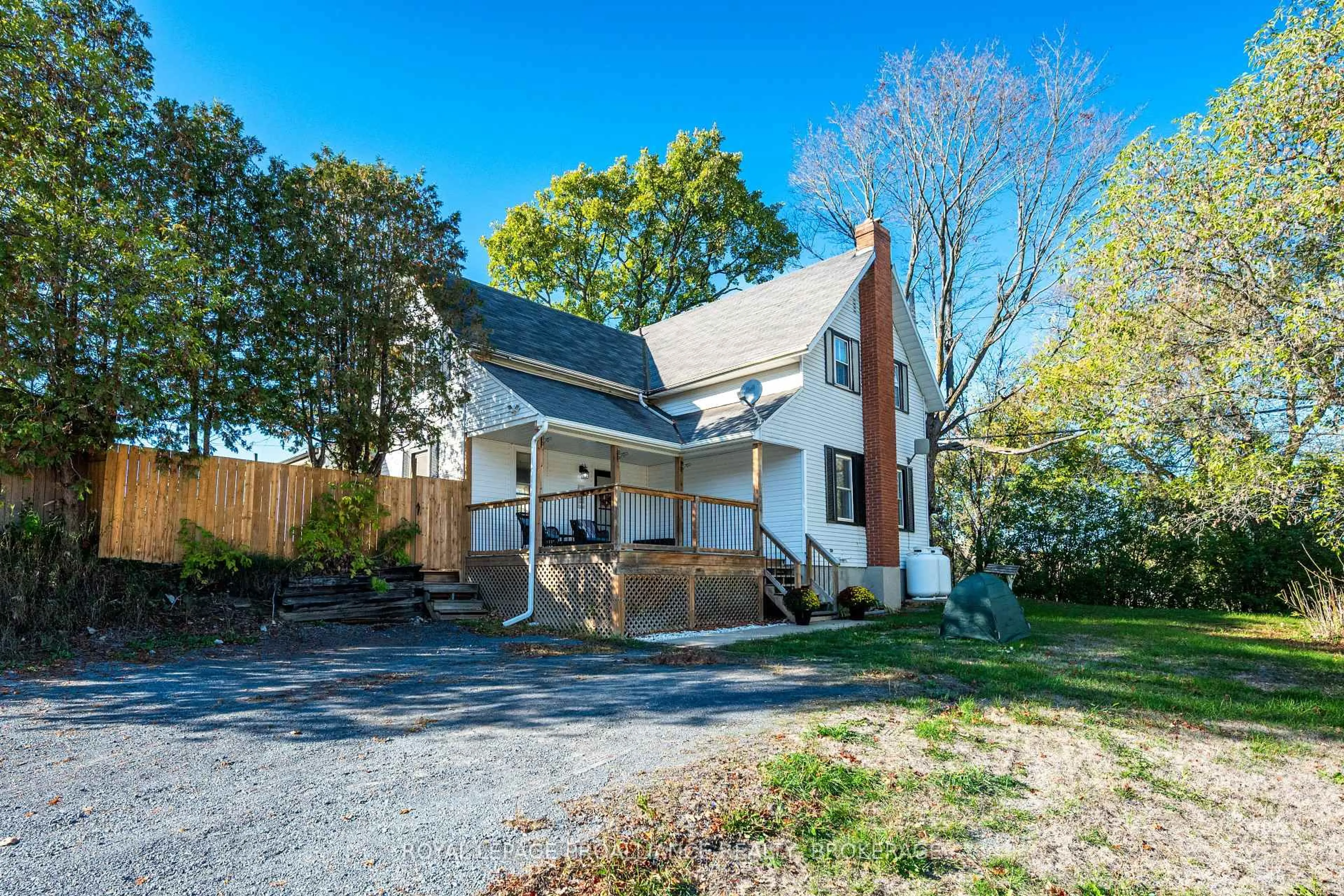 A pic from outside/outdoor area/front of a property/back of a property/a pic from drone, street for 4376 Bellrock Rd, Verona Ontario K0H 2W0